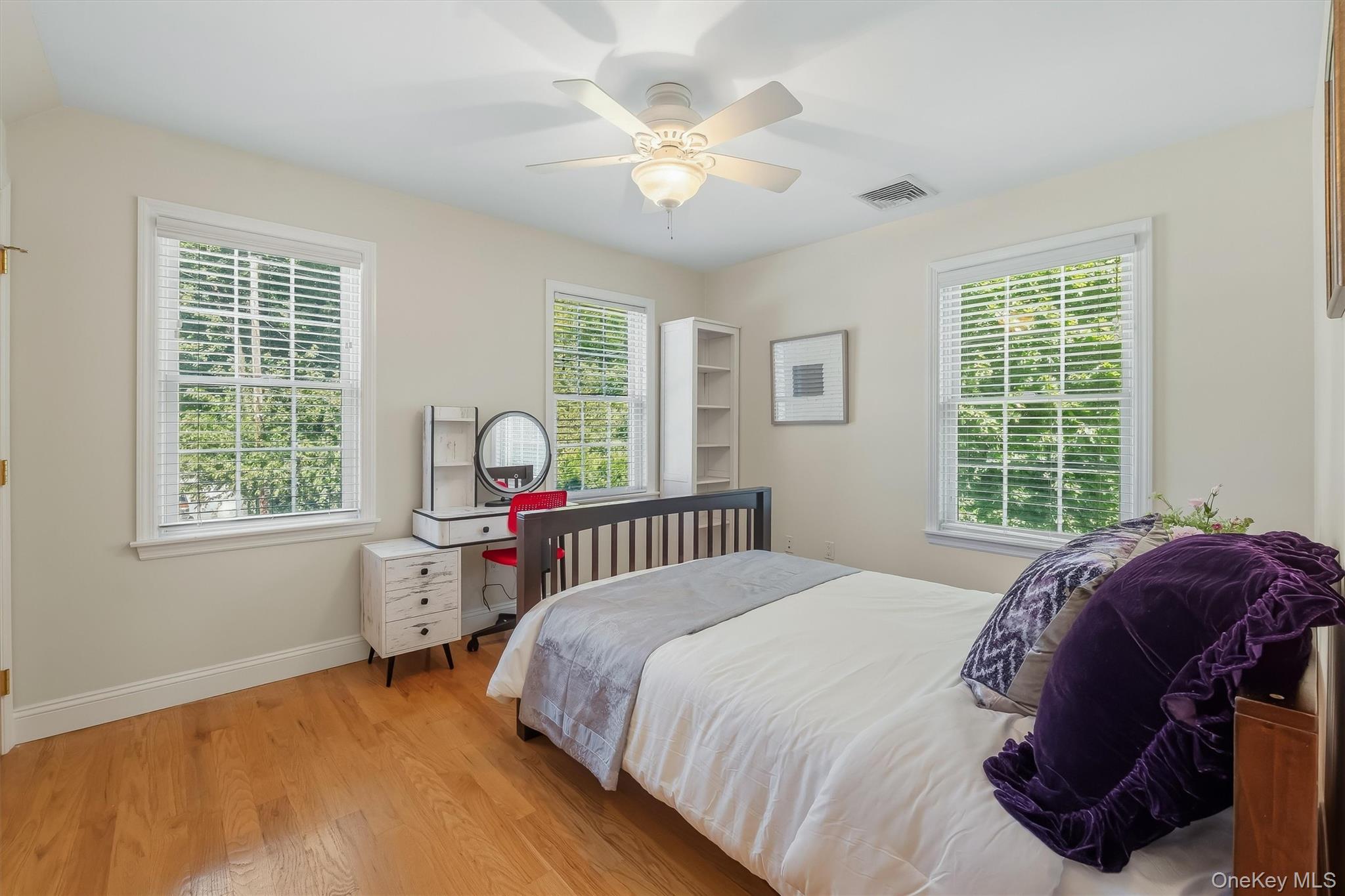 87 Bolton Avenue Property Photo 28