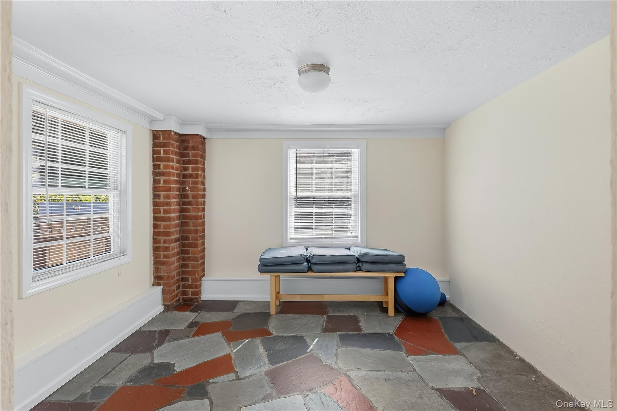 87 Bolton Avenue Property Photo 35