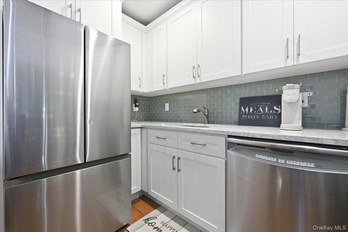 281 Spring Drive Property Photo 12