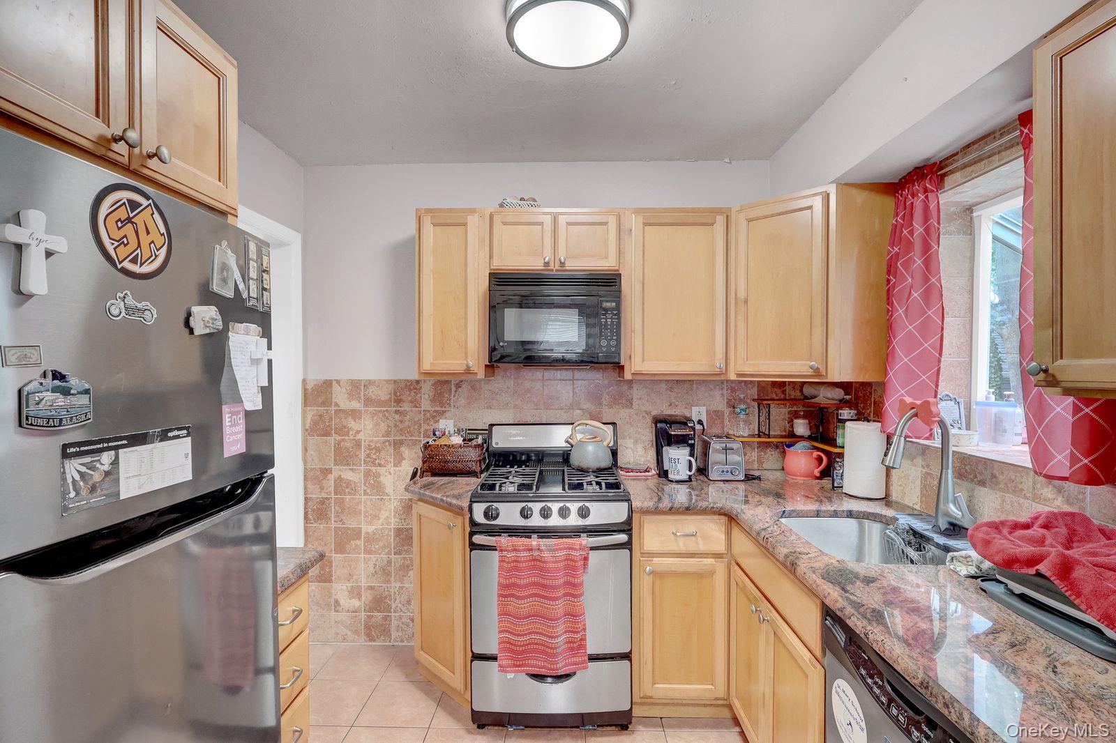 781 Salem Road Property Photo 3