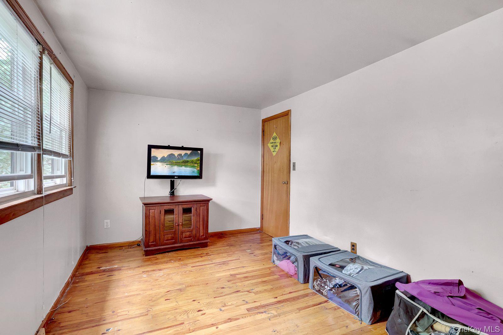 781 Salem Road Property Photo 8
