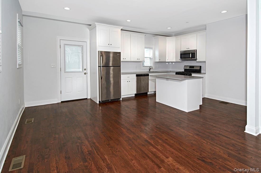 195 Purchase Street 1 Property Photo 2