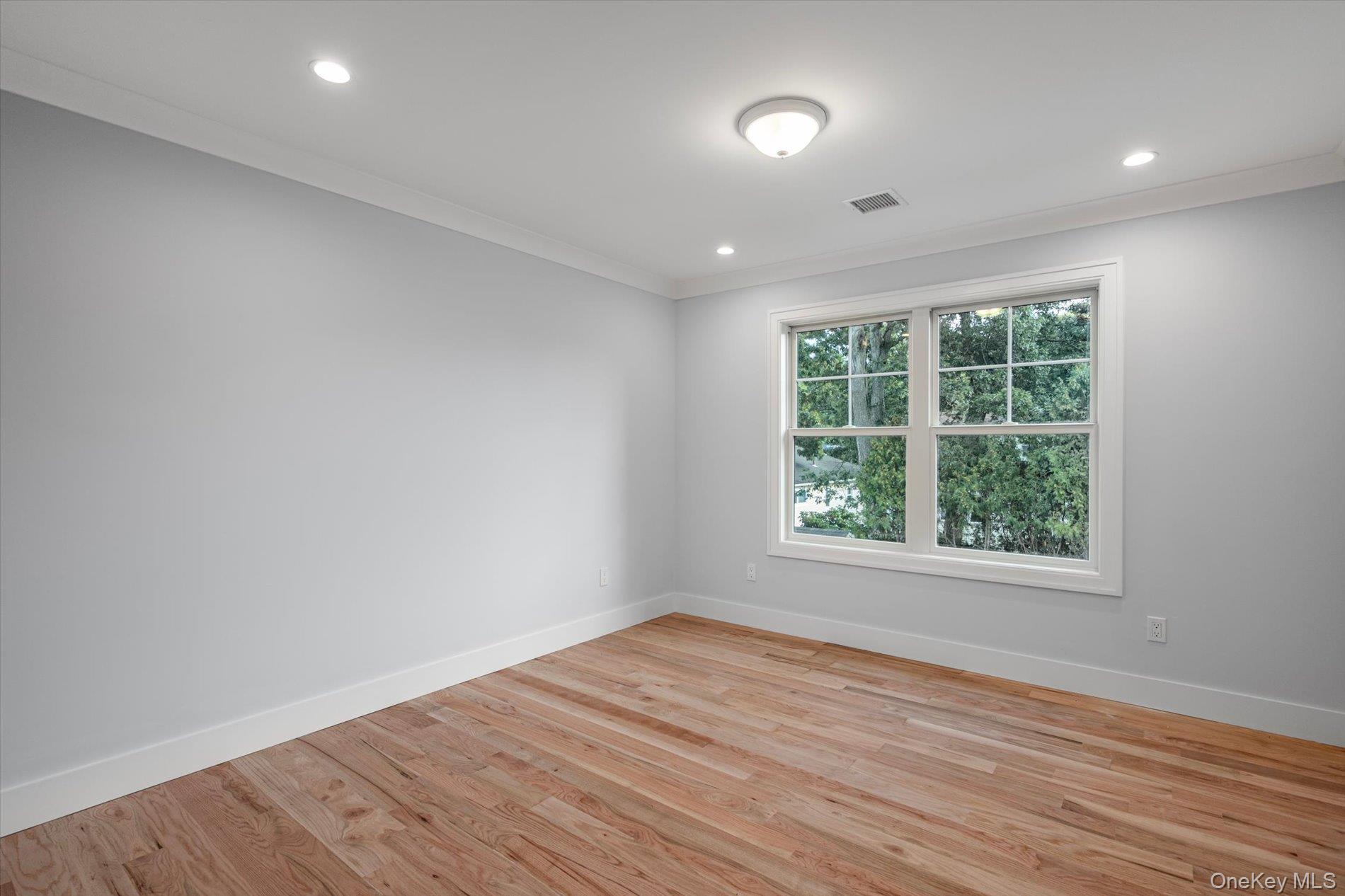 115 Jackson Avenue Property Photo 24