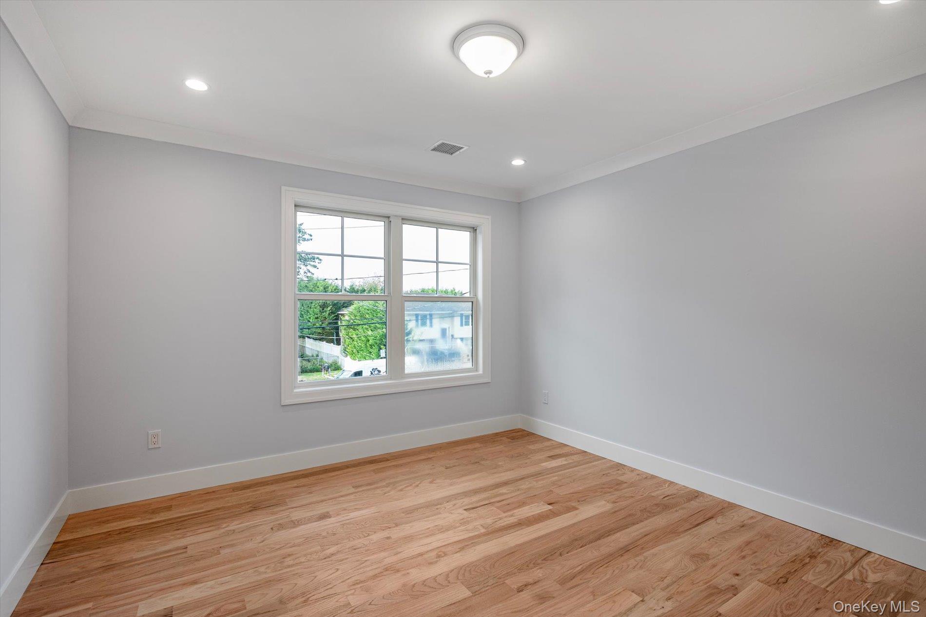 115 Jackson Avenue Property Photo 25