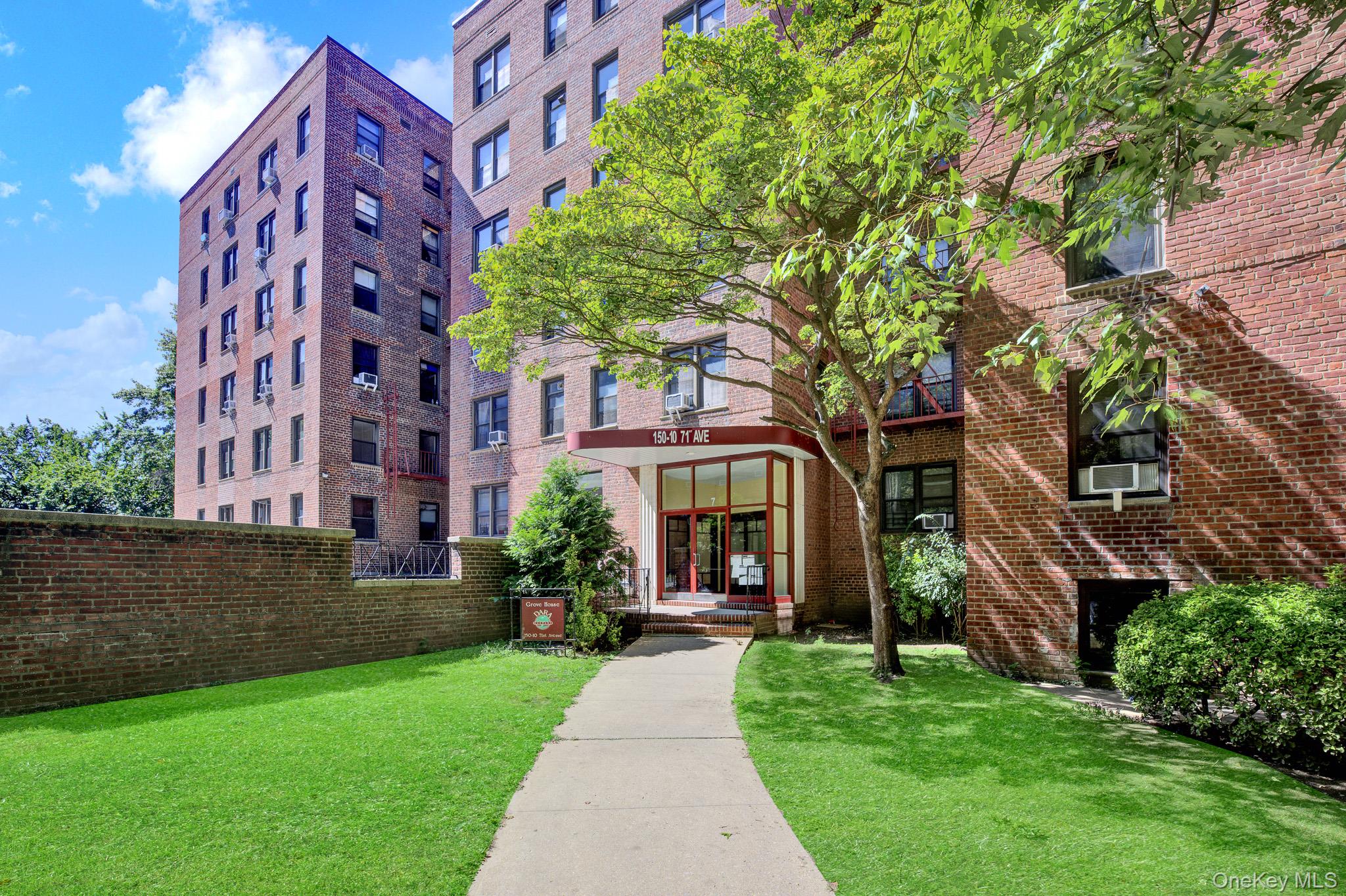 150-10 71st Avenue 6H Property Photo 1