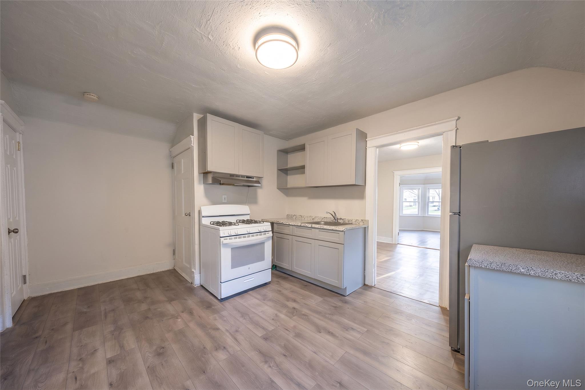 324 Underhill Avenue Property Photo 12