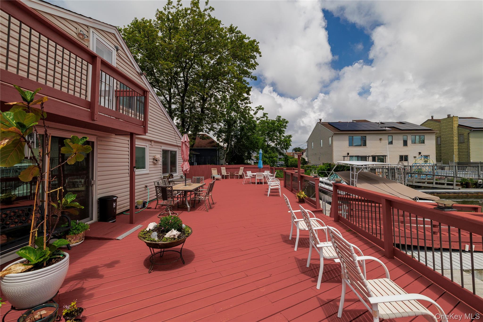 163 Mott Street Property Photo 35