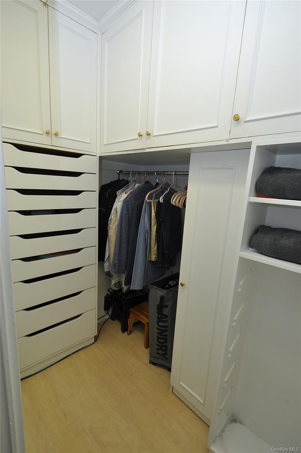 230 Garth Road 3b1 Property Photo 27