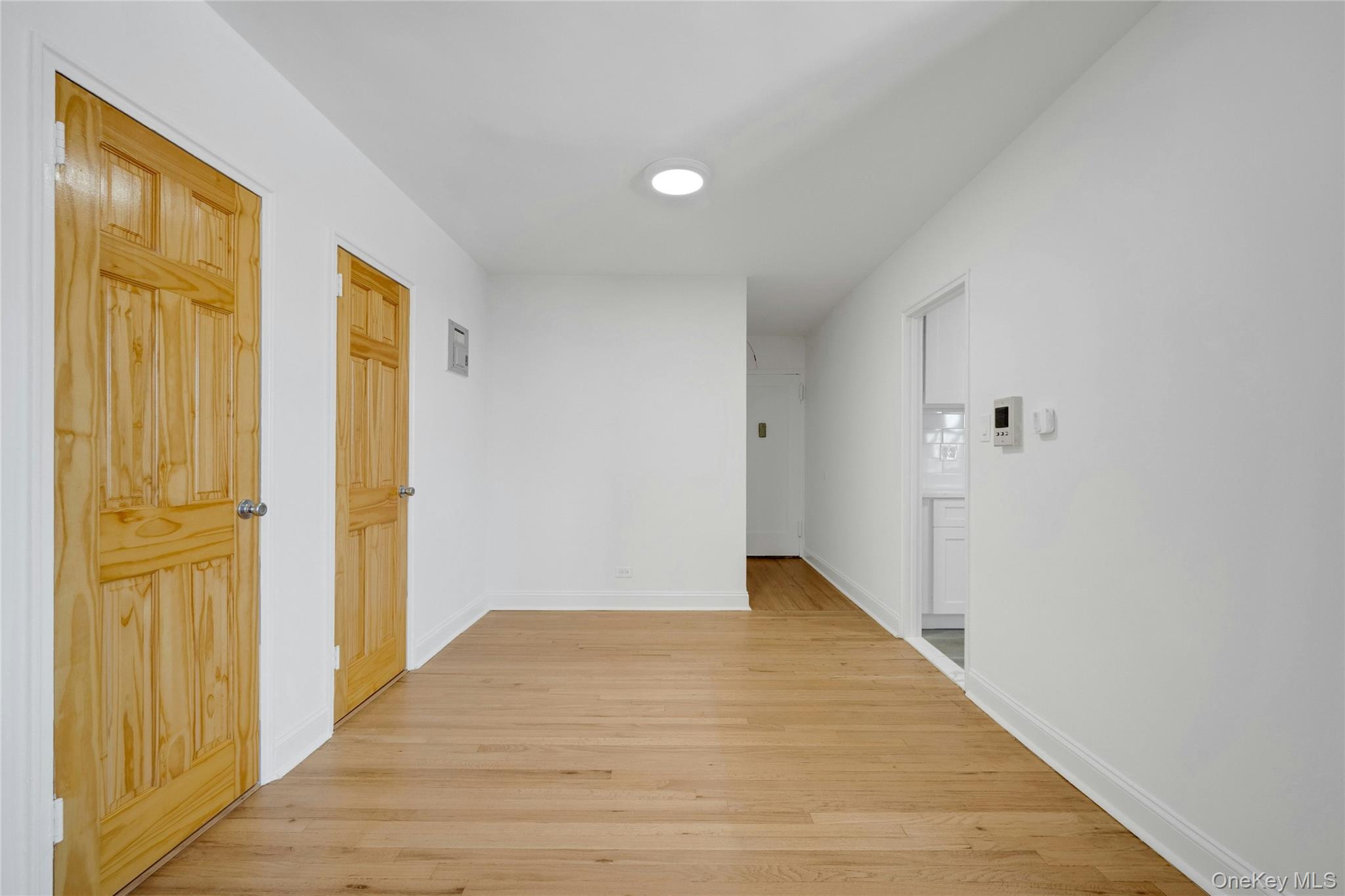 5650 Netherland Avenue 3c Property Photo 9