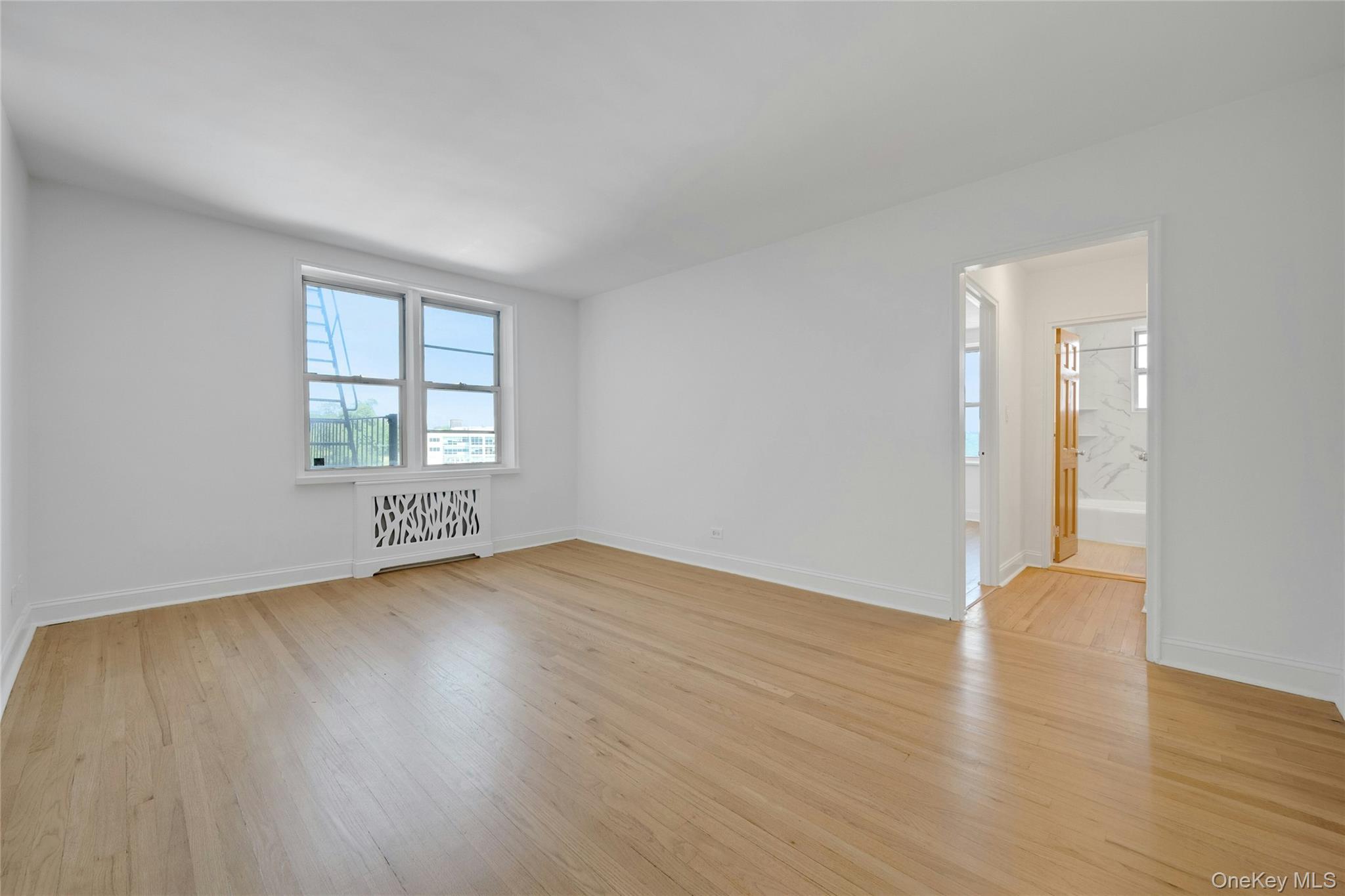 5650 Netherland Avenue 3c Property Photo 10