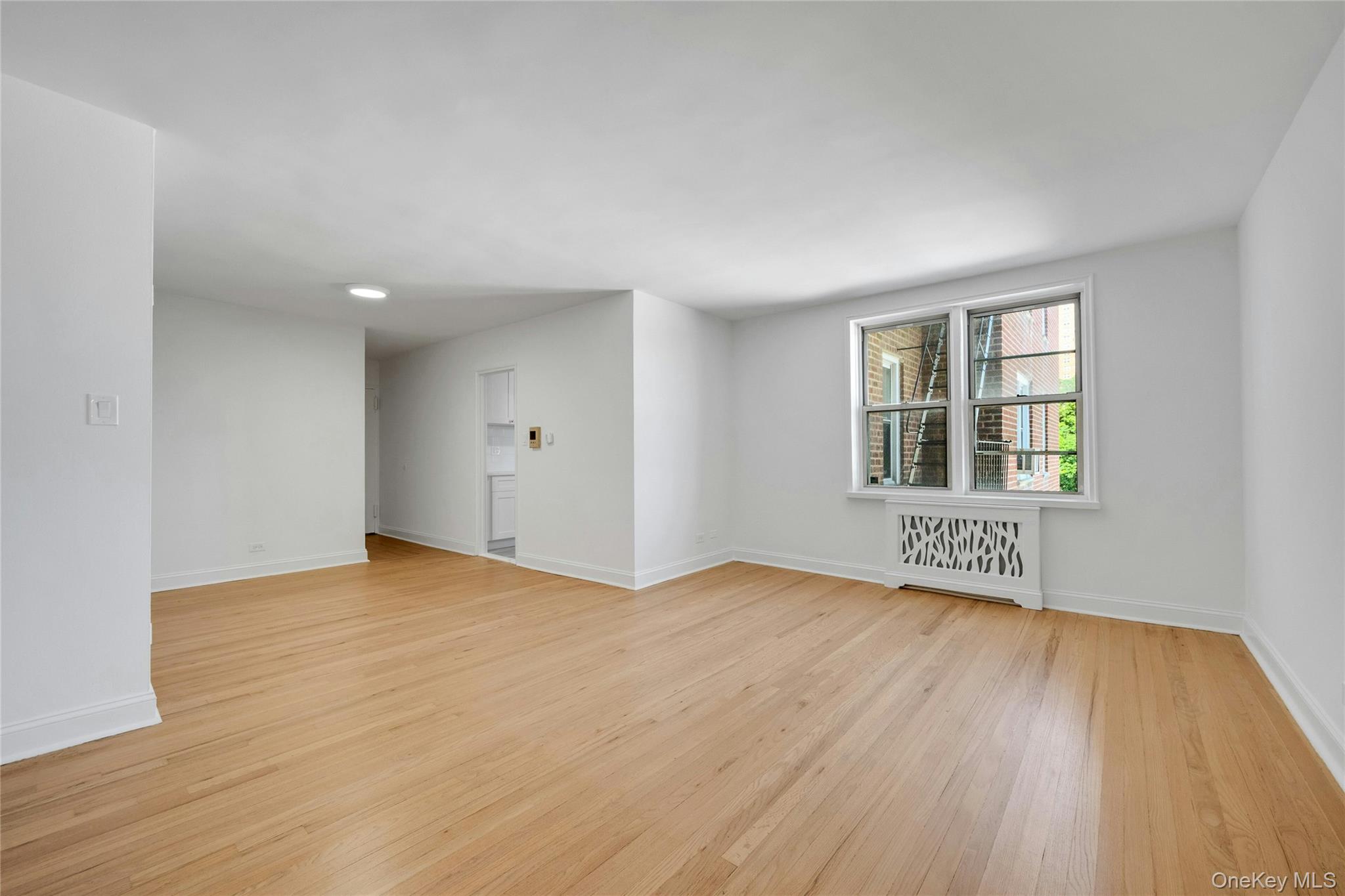 5650 Netherland Avenue 3c Property Photo 16