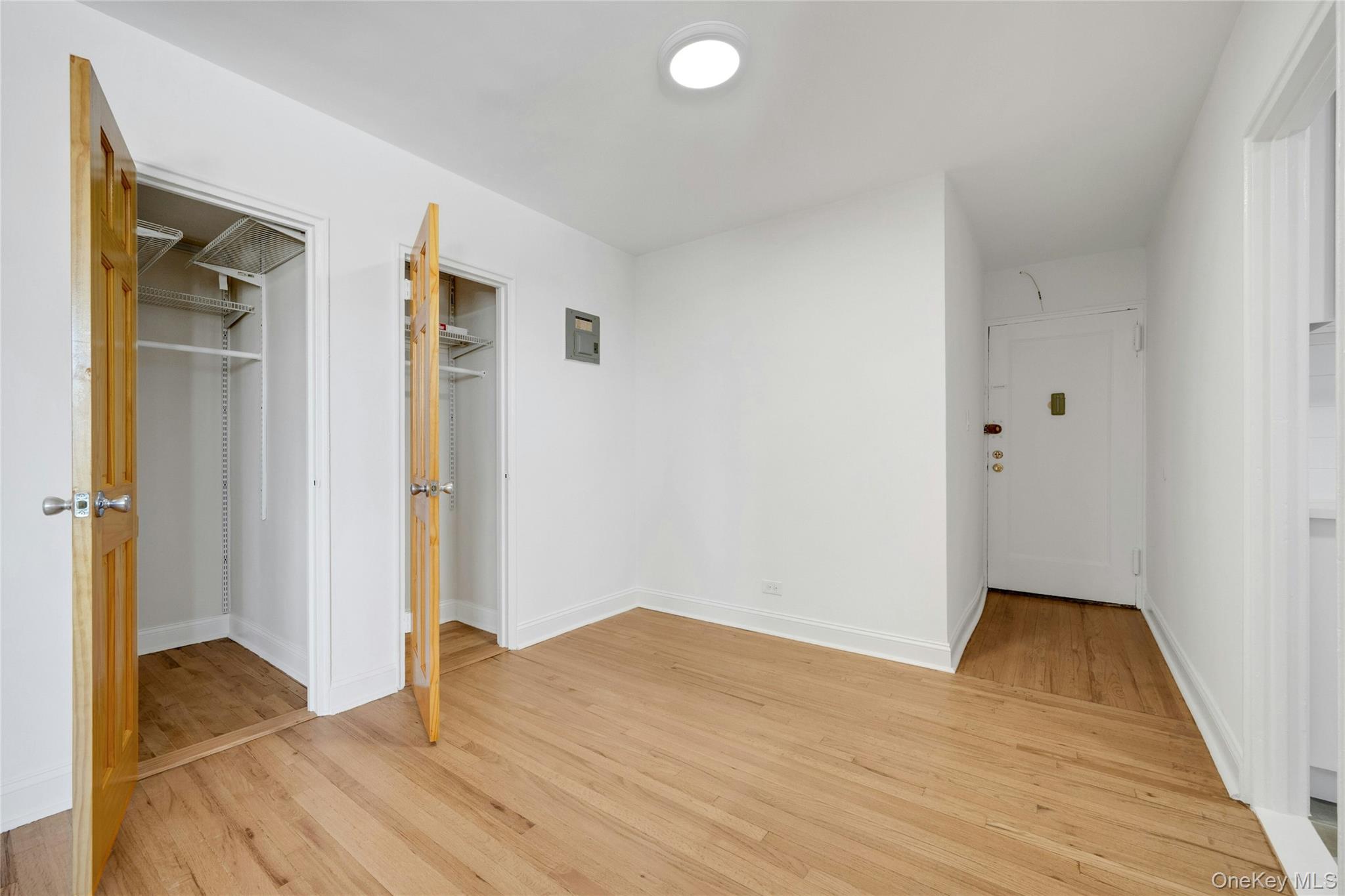 5650 Netherland Avenue 3c Property Photo 17