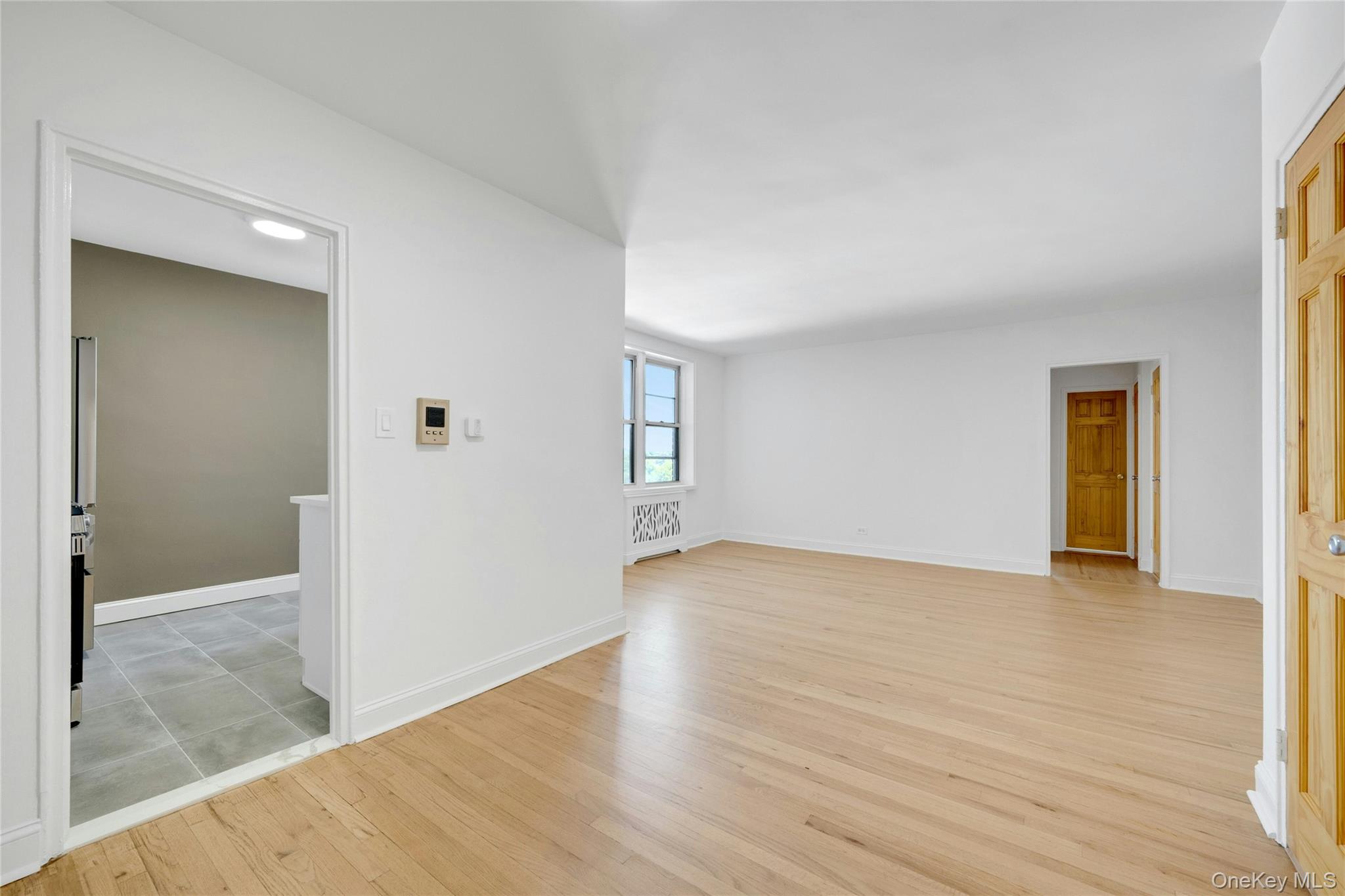 5650 Netherland Avenue 3c Property Photo 19