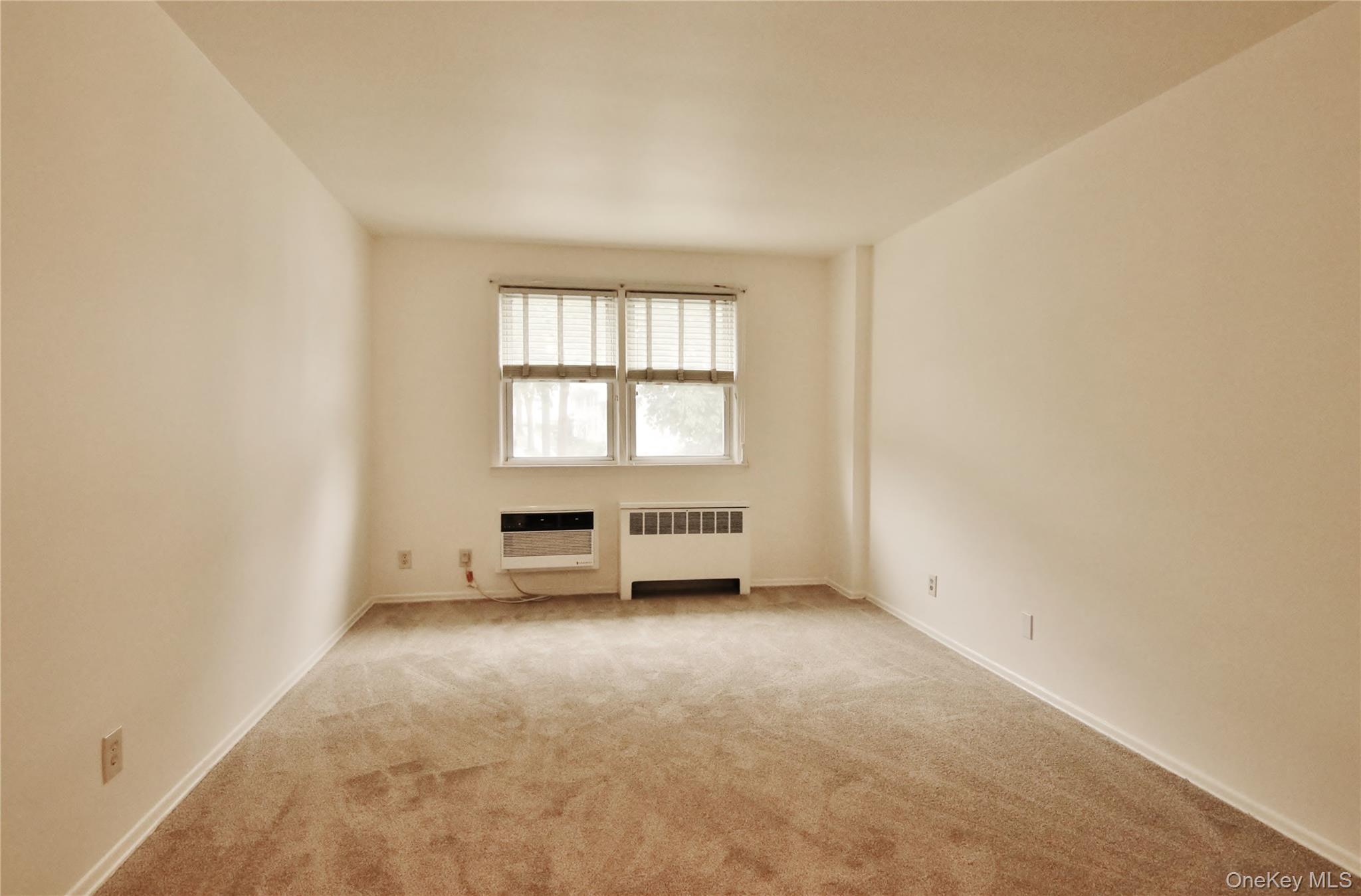 71 Avon Circle D Property Photo 15
