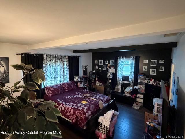 94 Oneil Street Property Photo 5