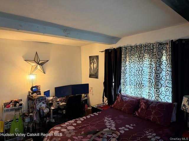 94 Oneil Street Property Photo 6