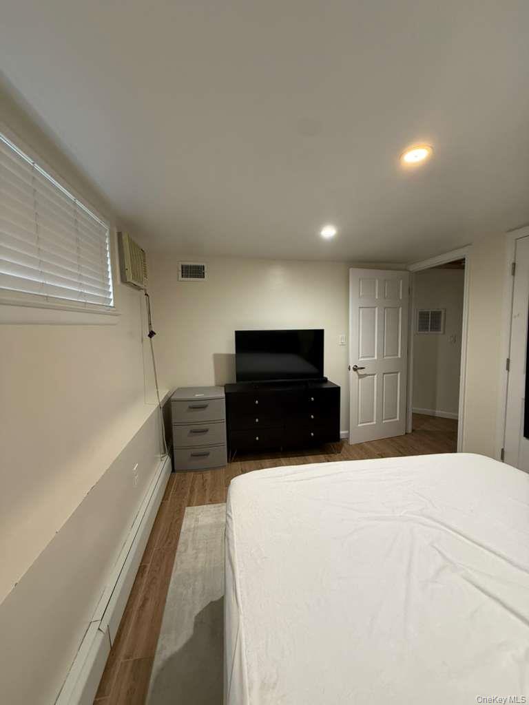 1044385 Property Photo 4