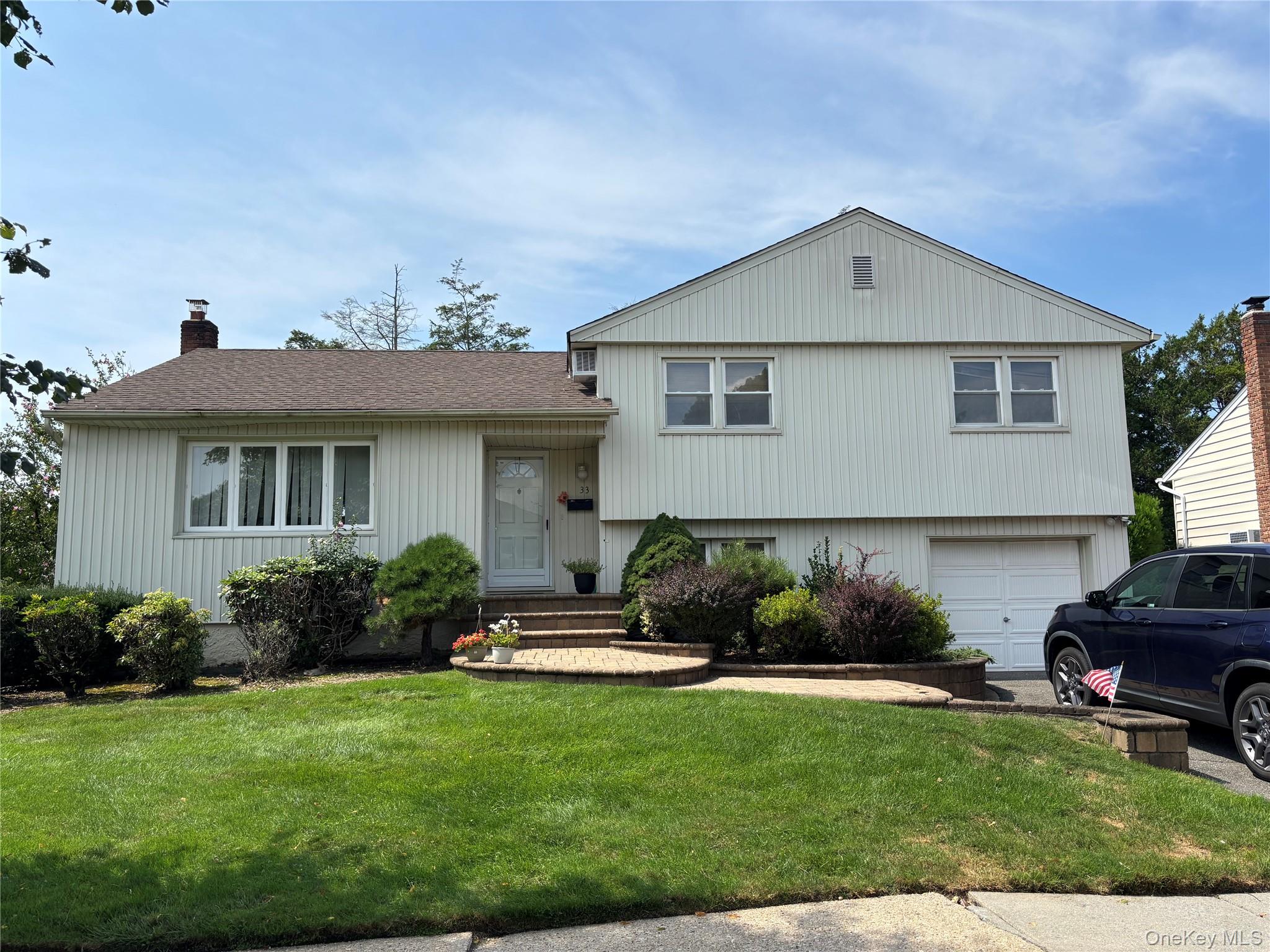 33 Burton Avenue Property Photo 1
