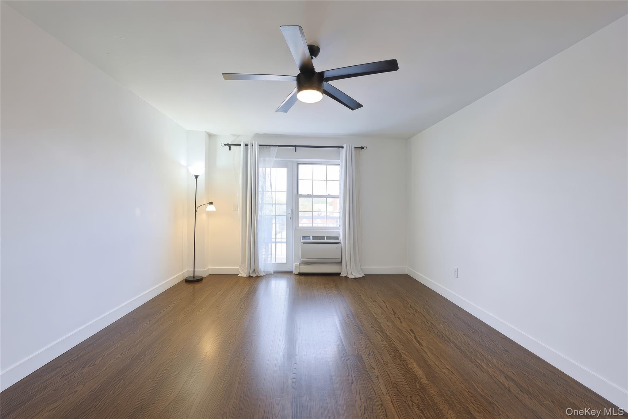 41-35 67th Street 4a Property Photo 4