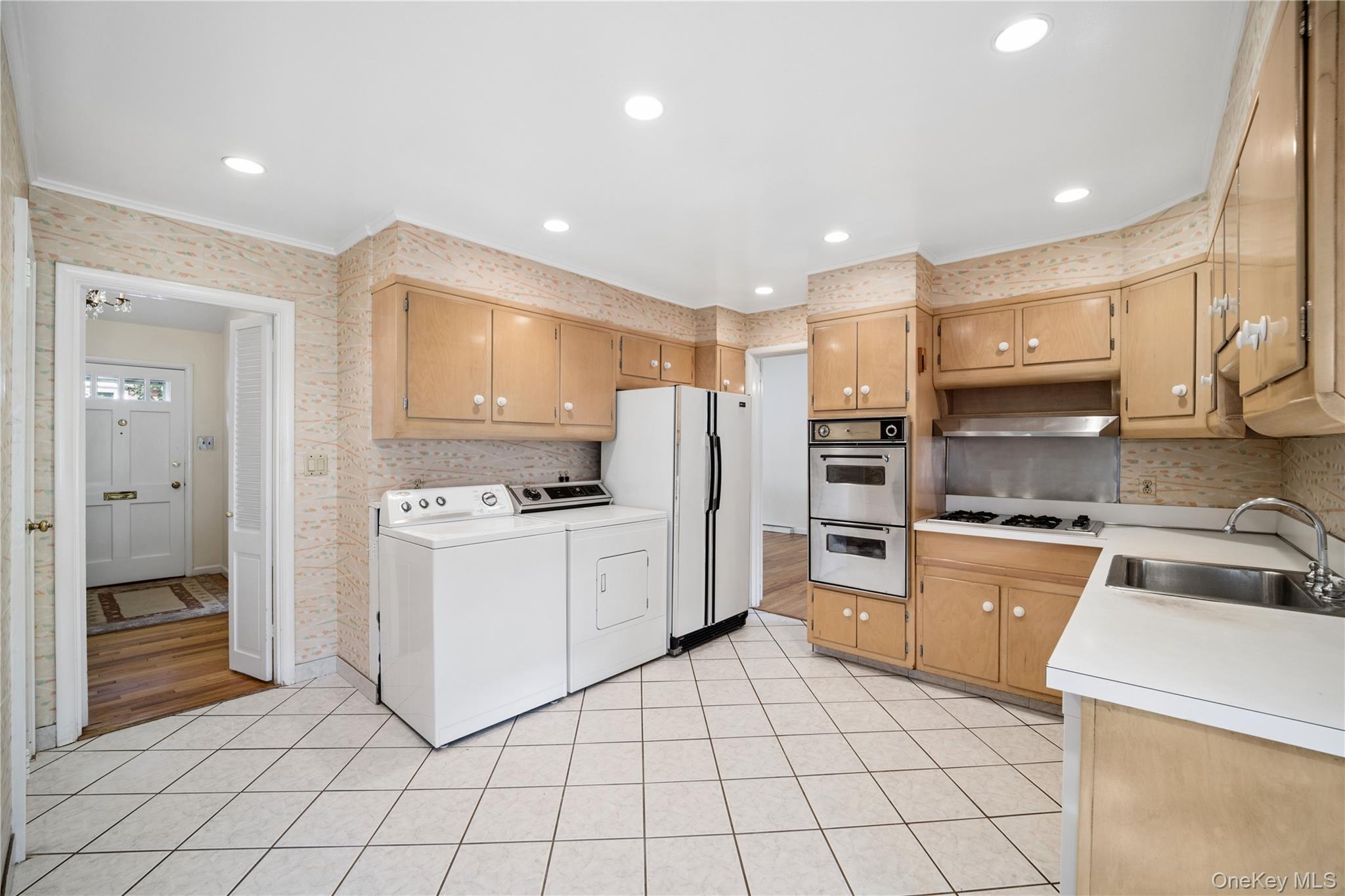 226 Rosehill Avenue Property Photo 6