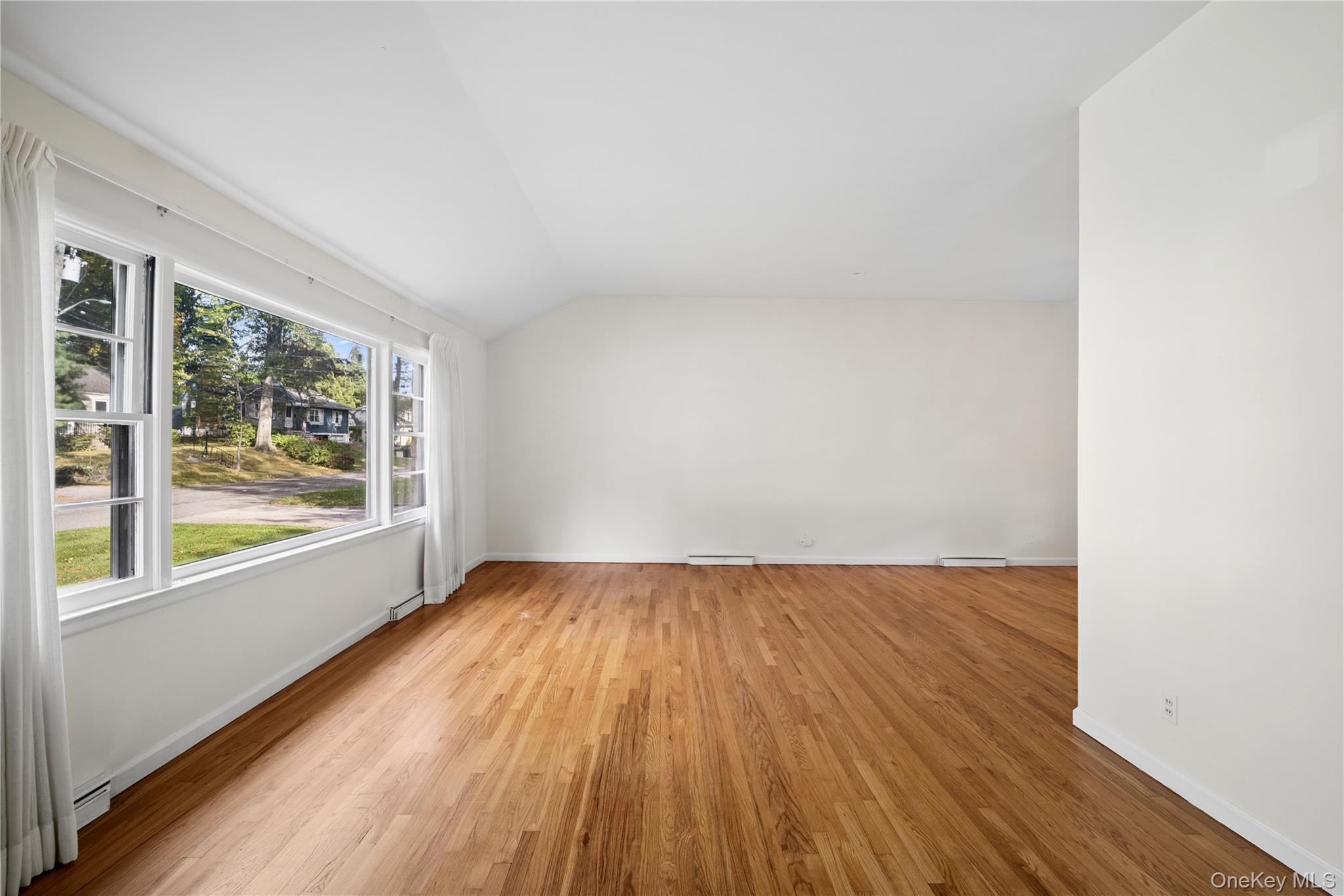 226 Rosehill Avenue Property Photo 8