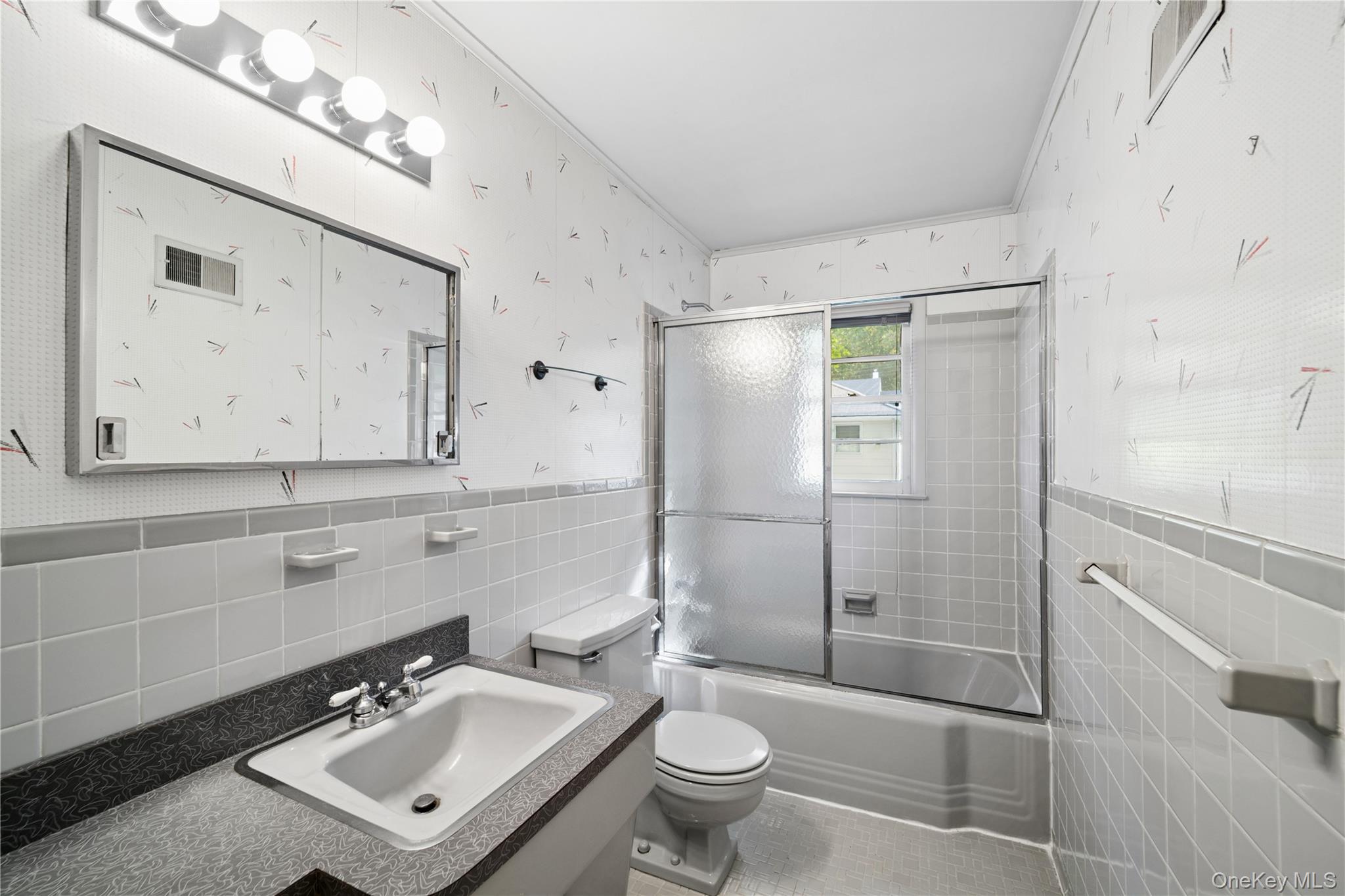 226 Rosehill Avenue Property Photo 23