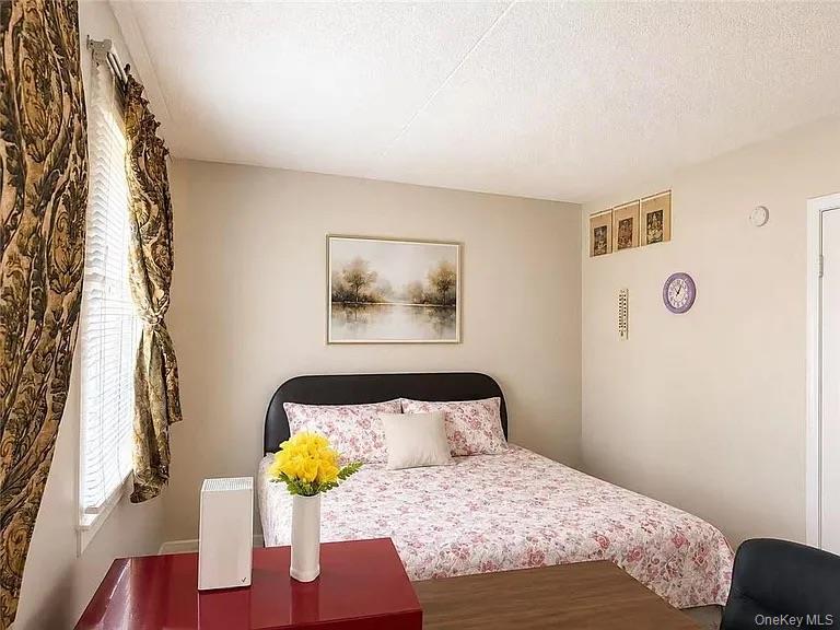 3328 14th Street Property Photo 7