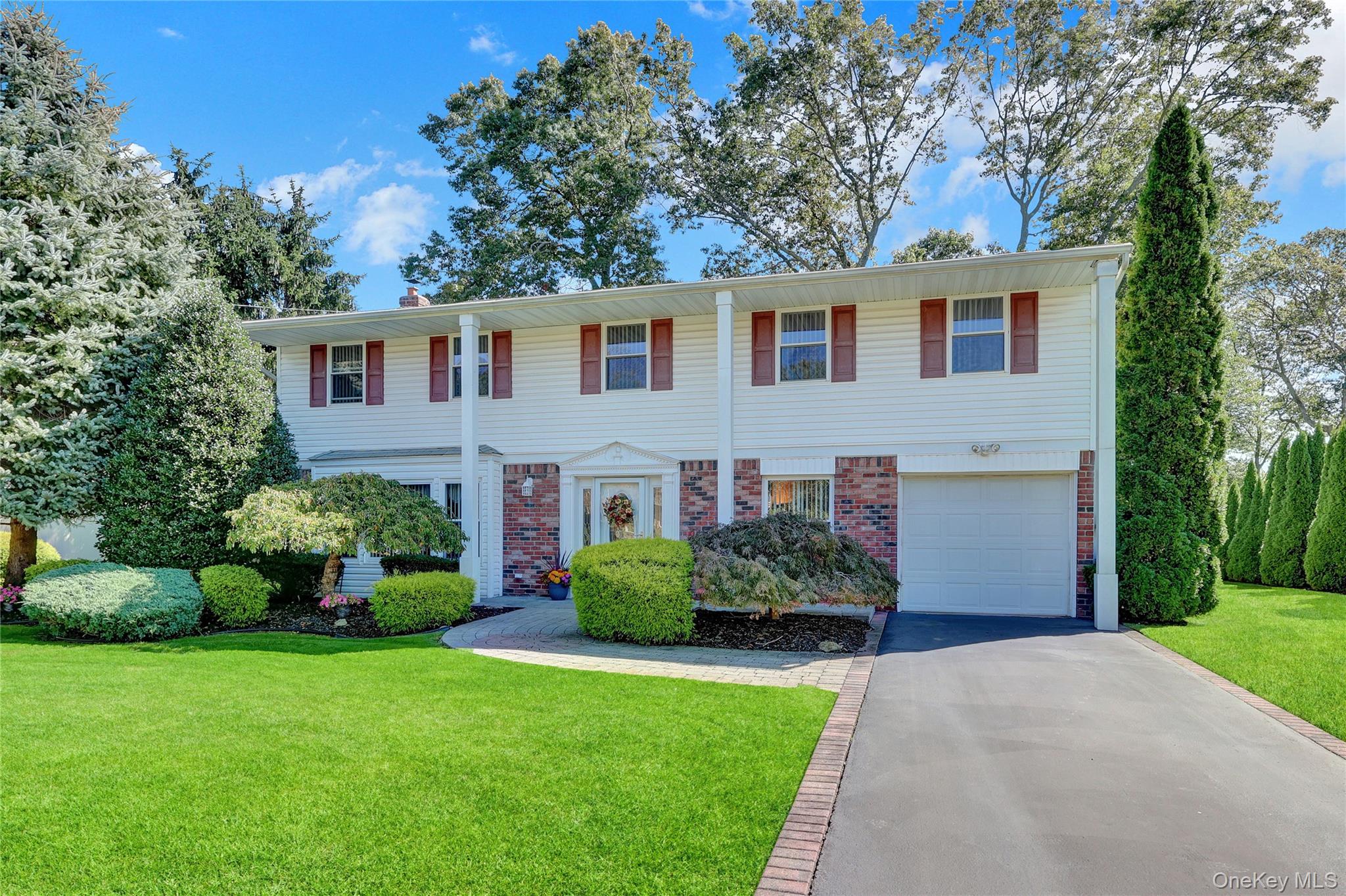 14 Milhouse Lane Property Photo 4