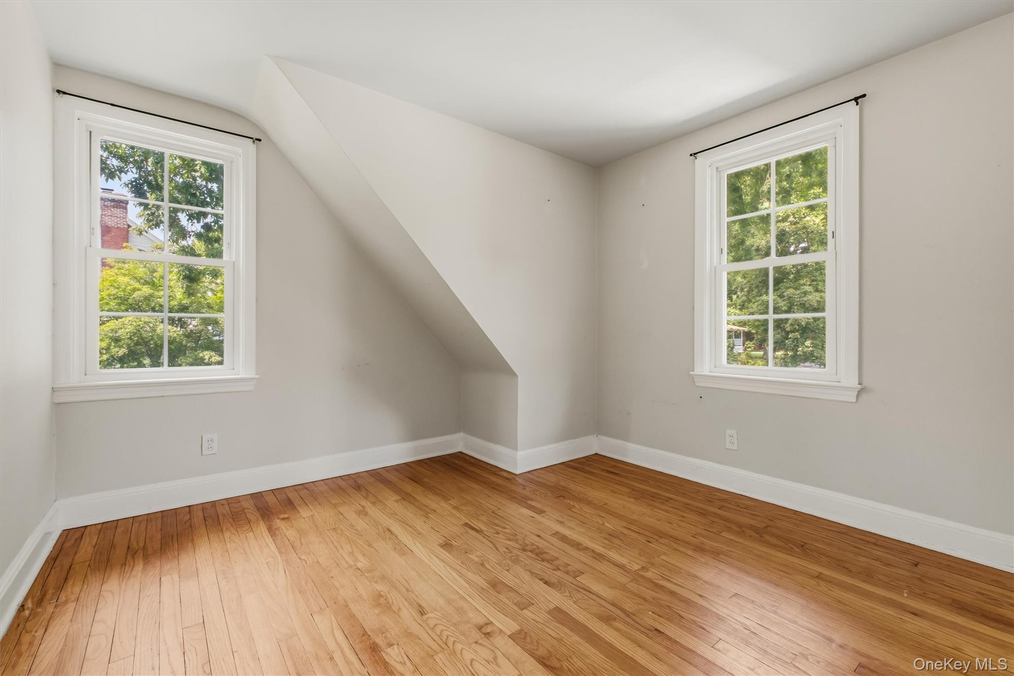 107 E Cedar Street Property Photo 38