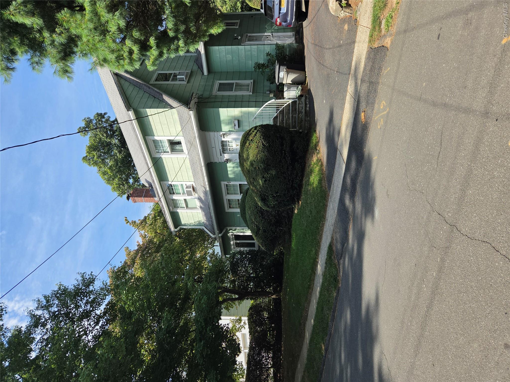 3 Emerson Place Property Photo 1