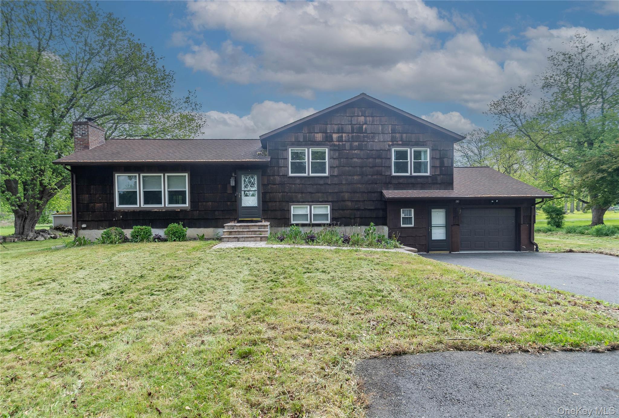 2188 State Route 32 Property Photo 1
