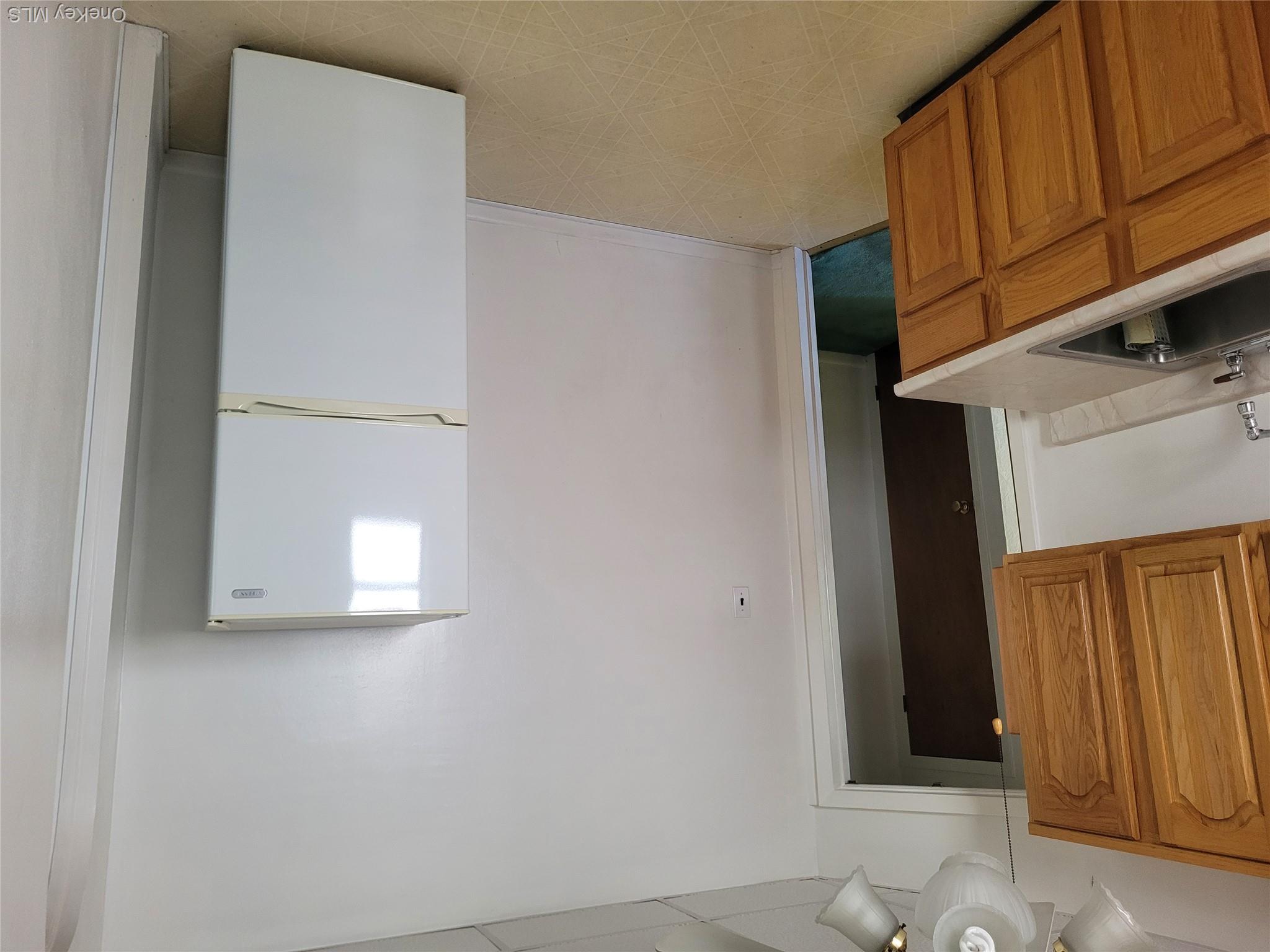 2205 E 15th Street Property Photo 8