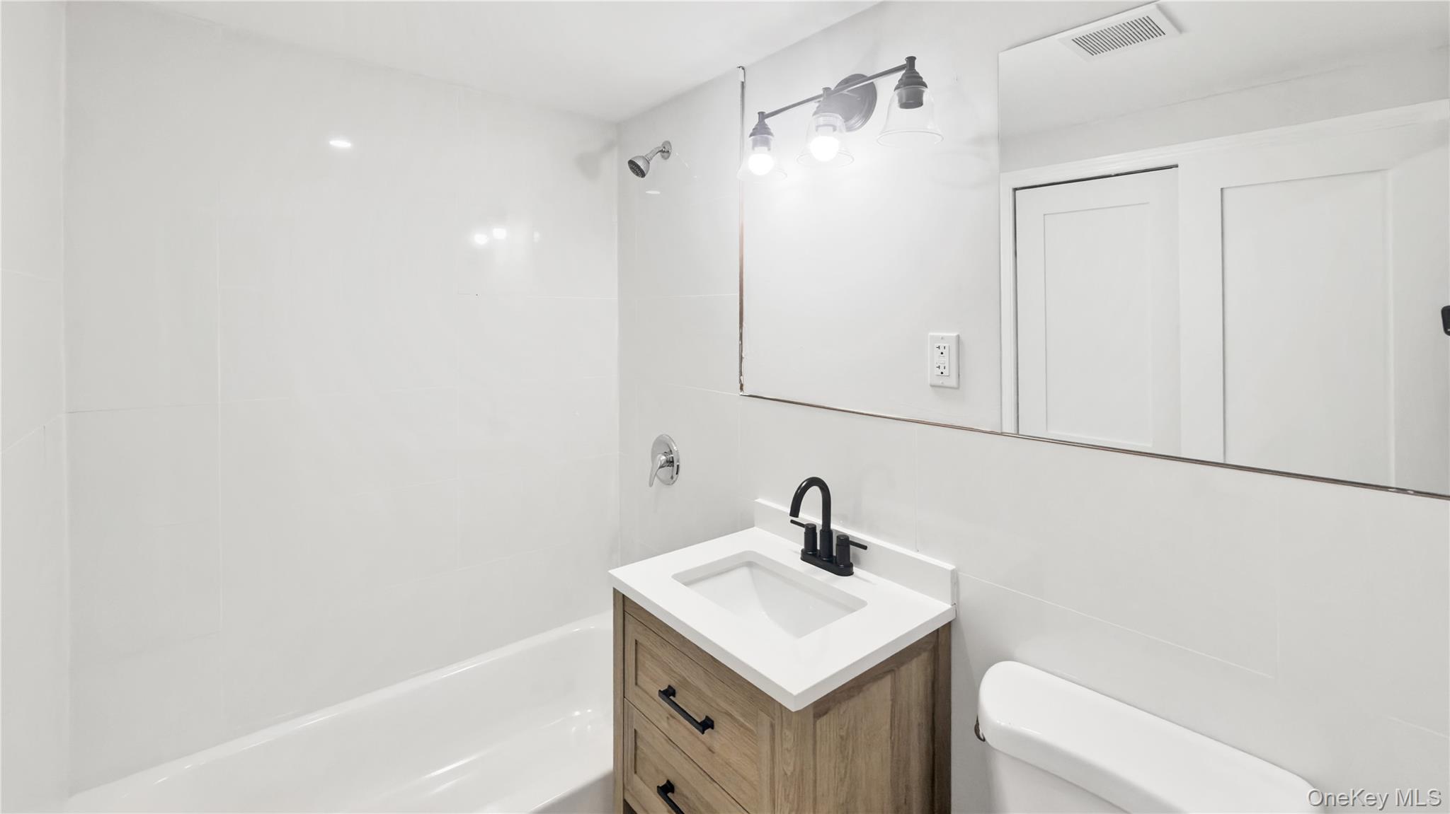 6 Harold Avenue Property Photo 29
