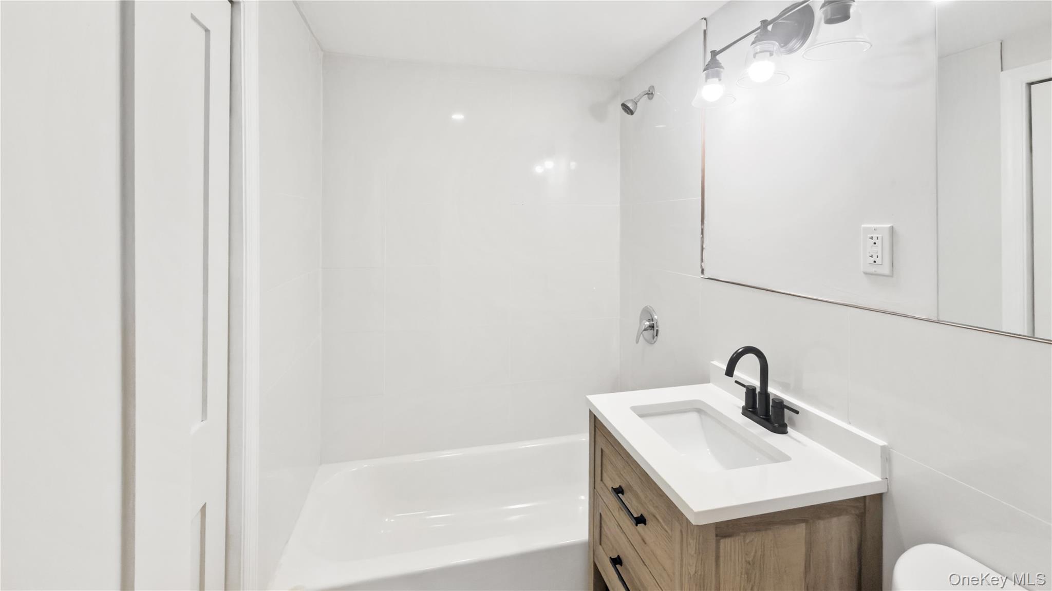 6 Harold Avenue Property Photo 30