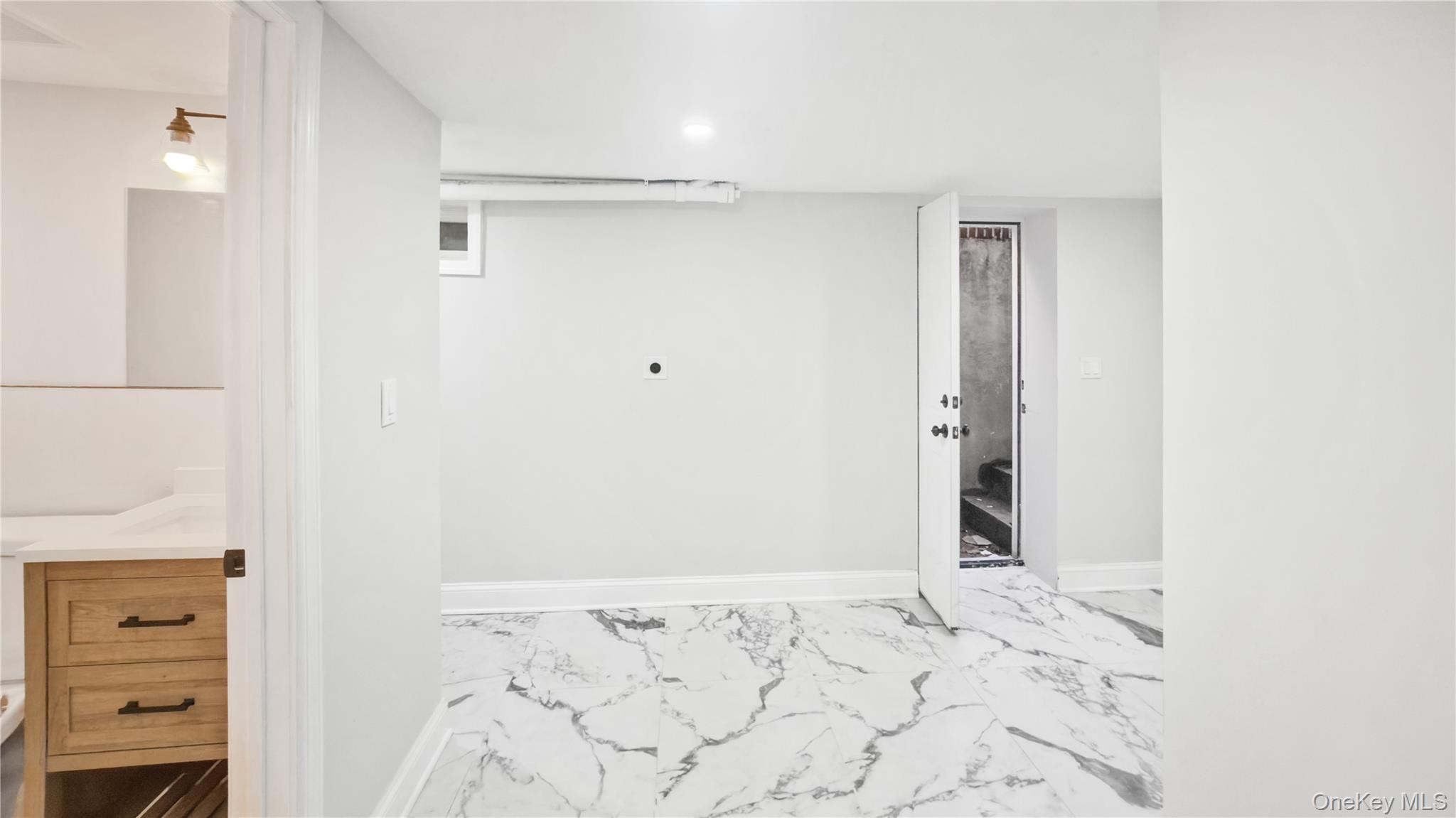 6 Harold Avenue Property Photo 37