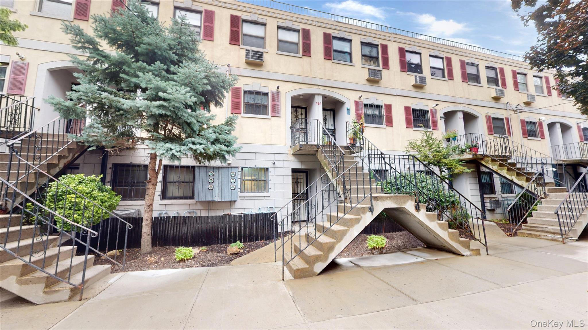 862 Leland Avenue 34A