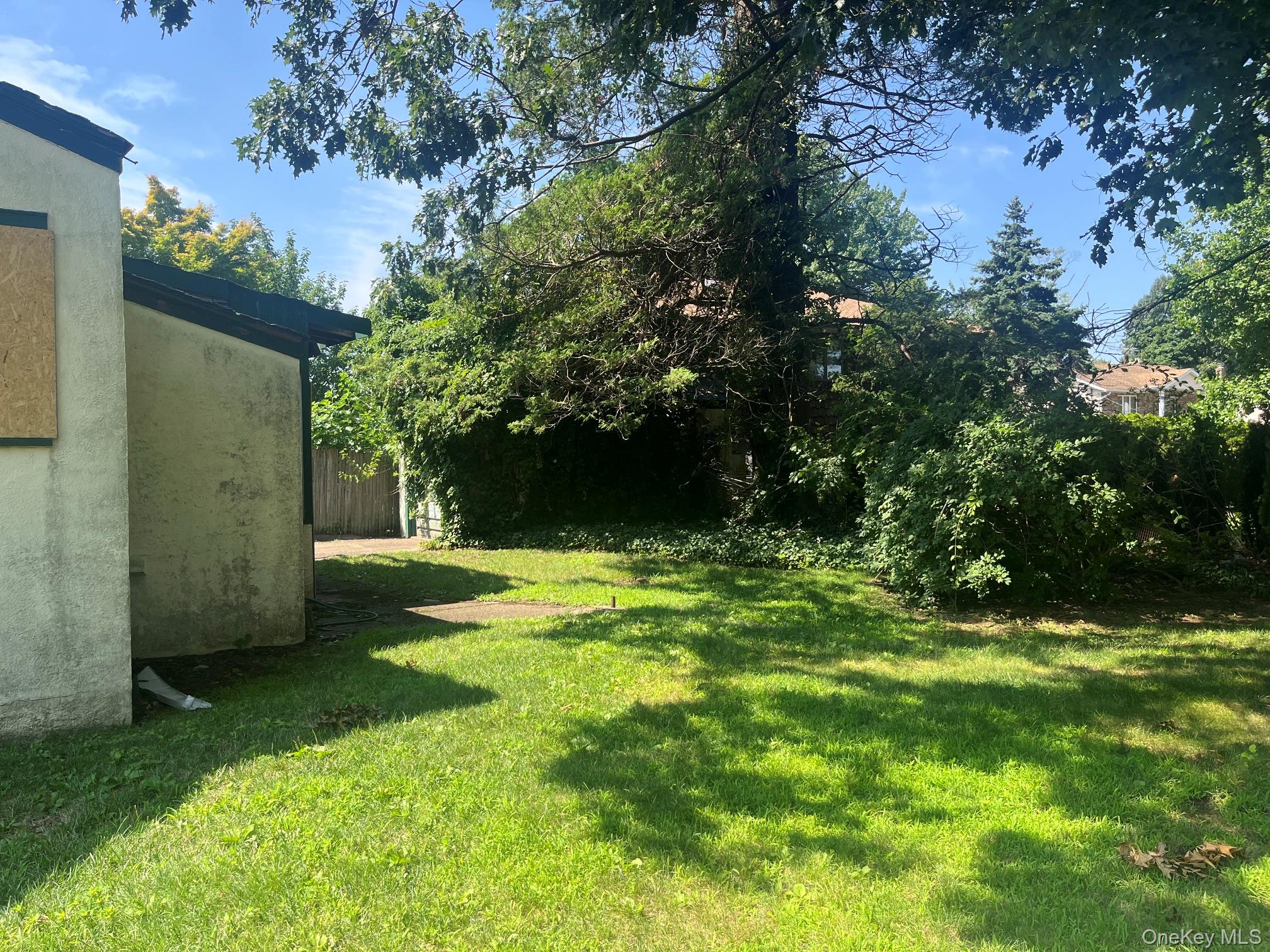 110 Rockaway Parkway Property Photo 8