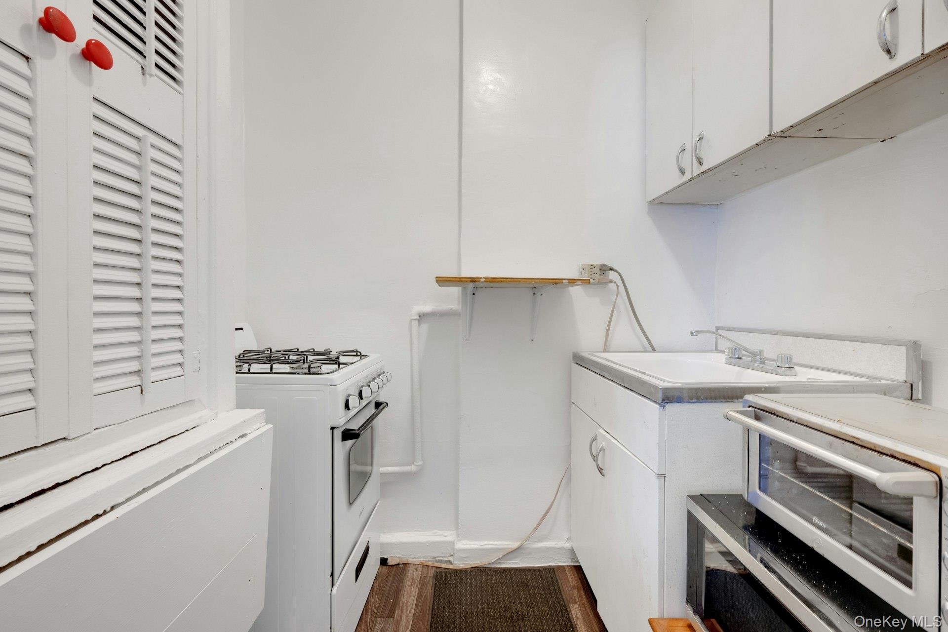 1273 North Avenue 3f Property Photo 12
