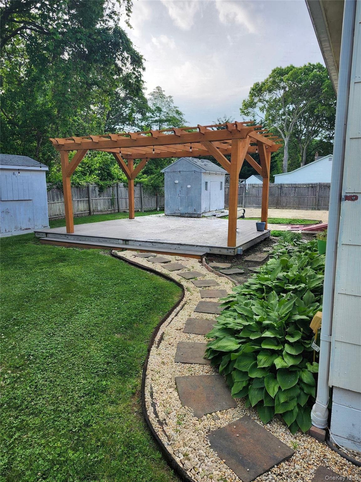 54 Hackensack Road Property Photo 2