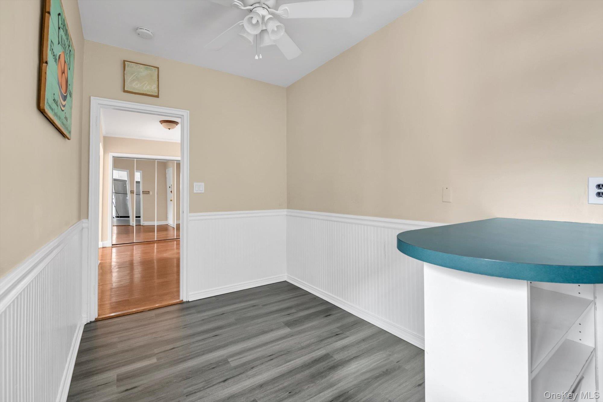 2 Townhouse Place 3n Property Photo 10