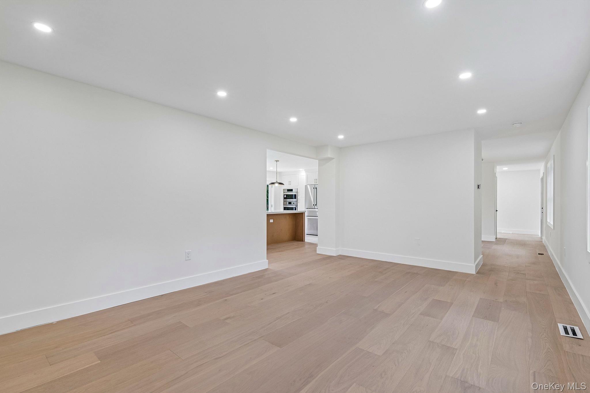8 Hidden Path Property Photo 14