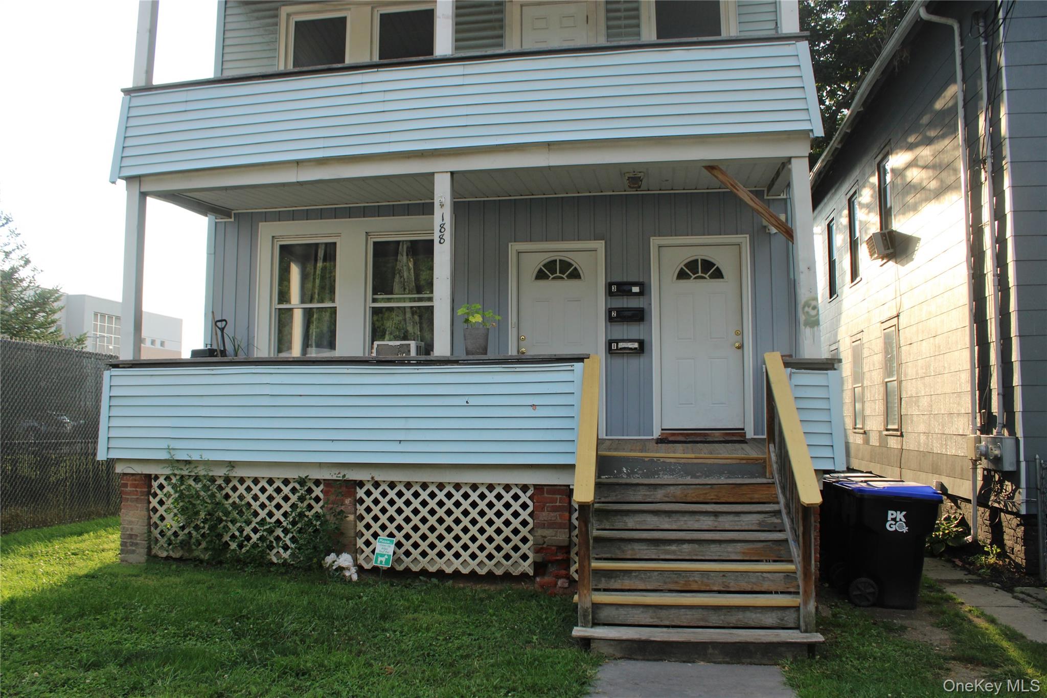 188 N Hamilton Street 2 Property Photo 2