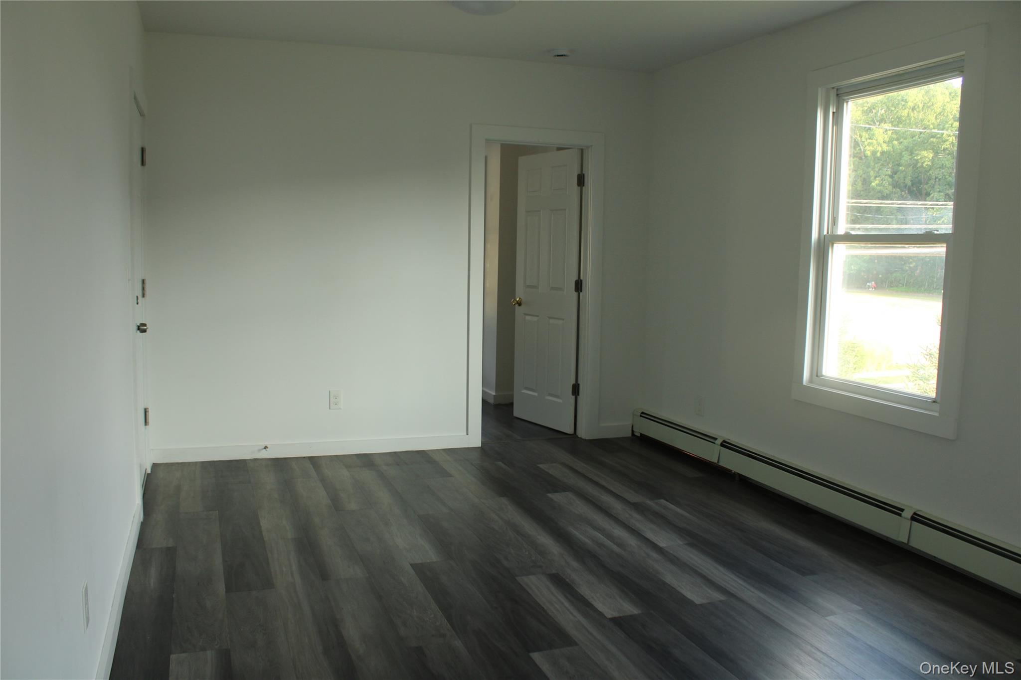 188 N Hamilton Street 2 Property Photo 5