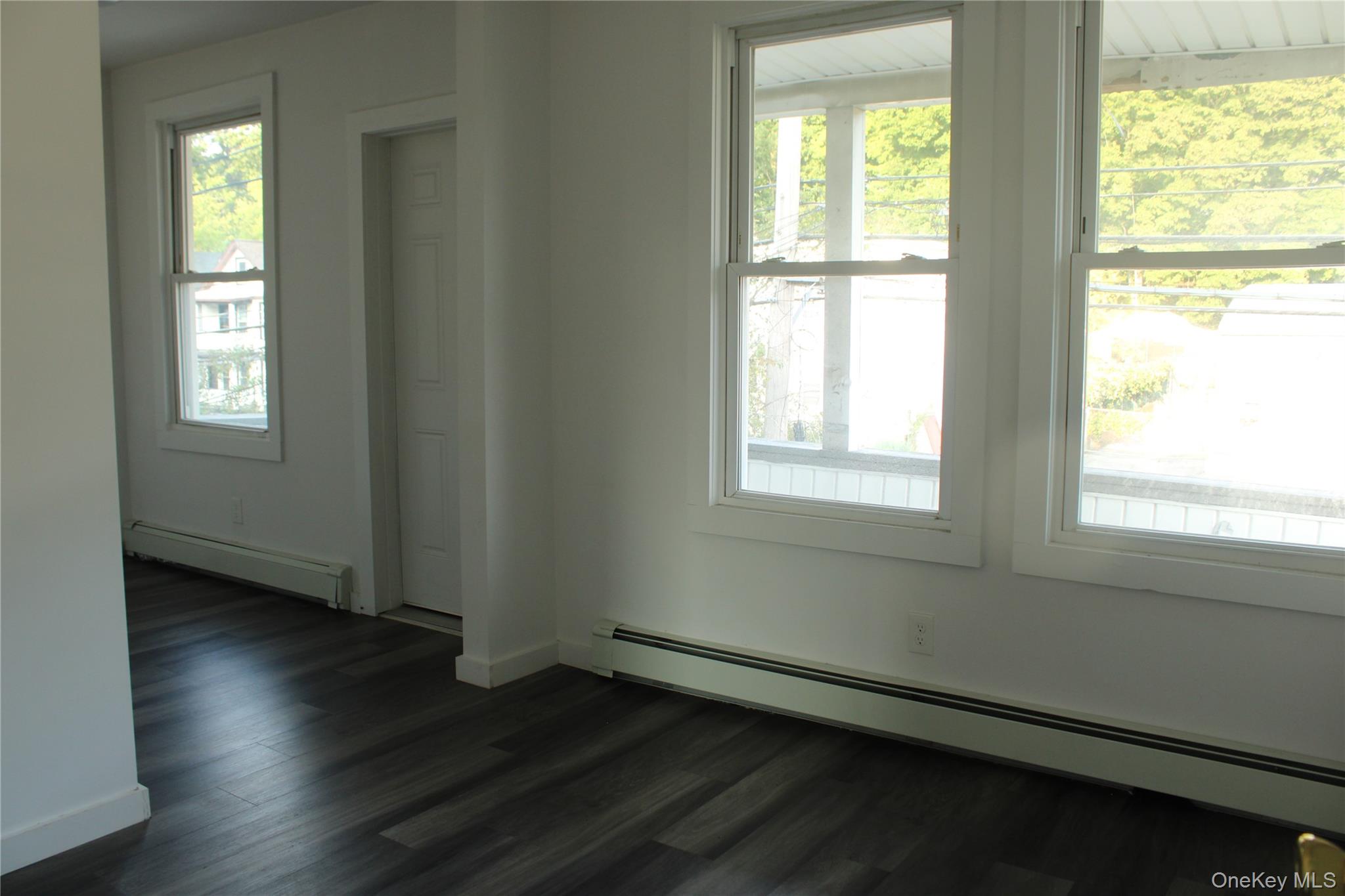 188 N Hamilton Street 2 Property Photo 6