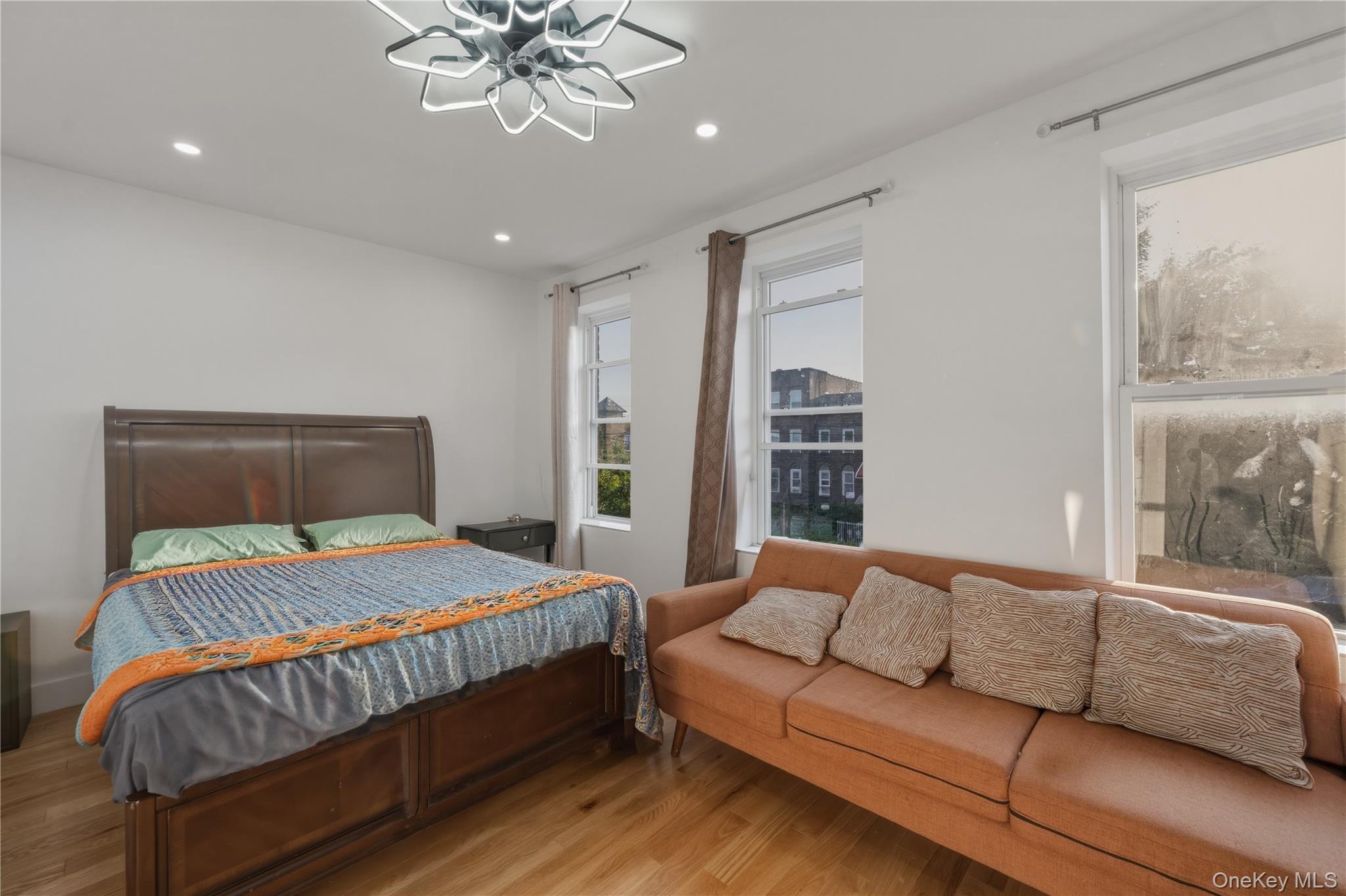 1169 Brooklyn Avenue Property Photo 7