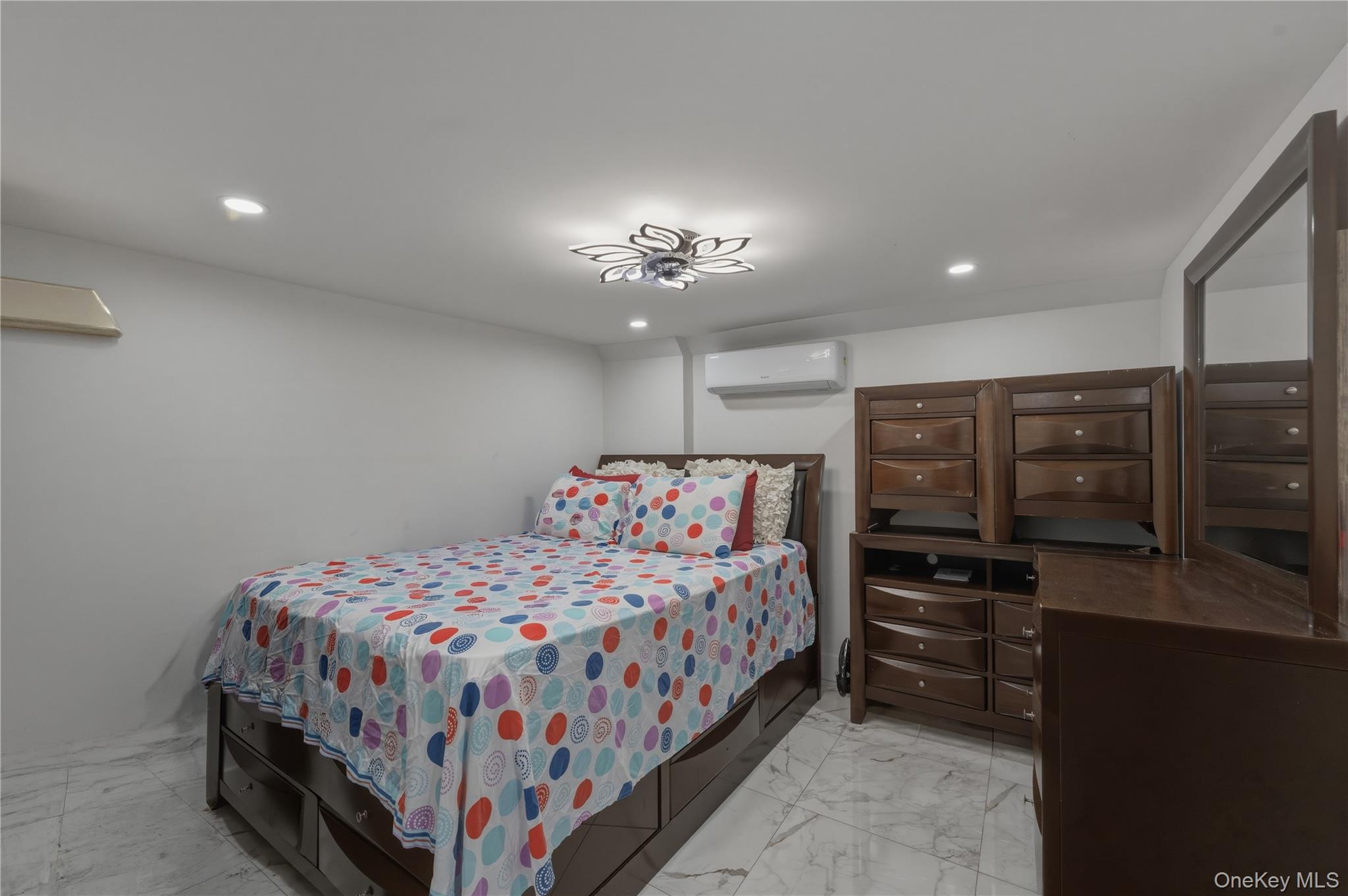 1169 Brooklyn Avenue Property Photo 16