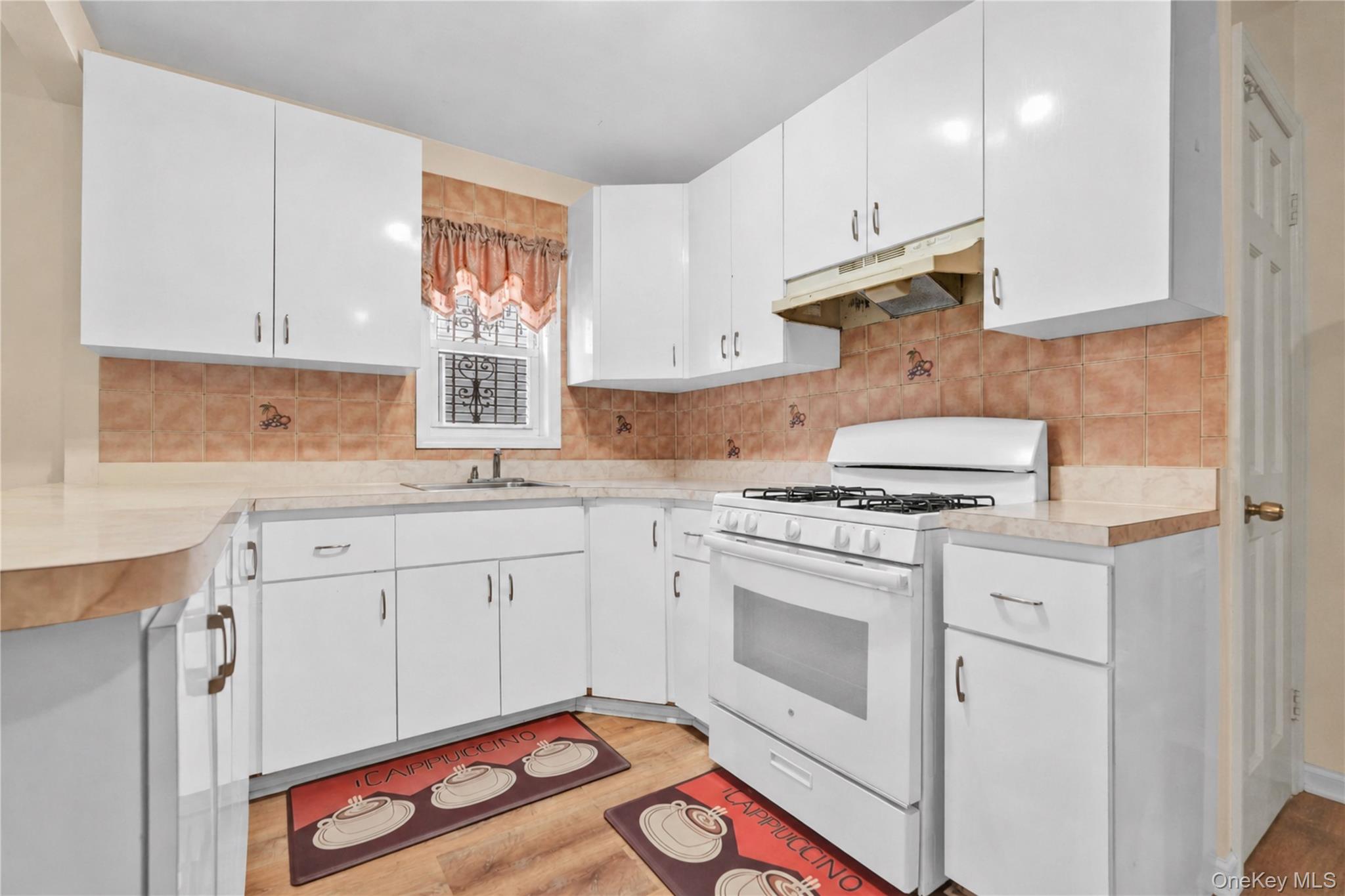10106 116th Street Property Photo 13