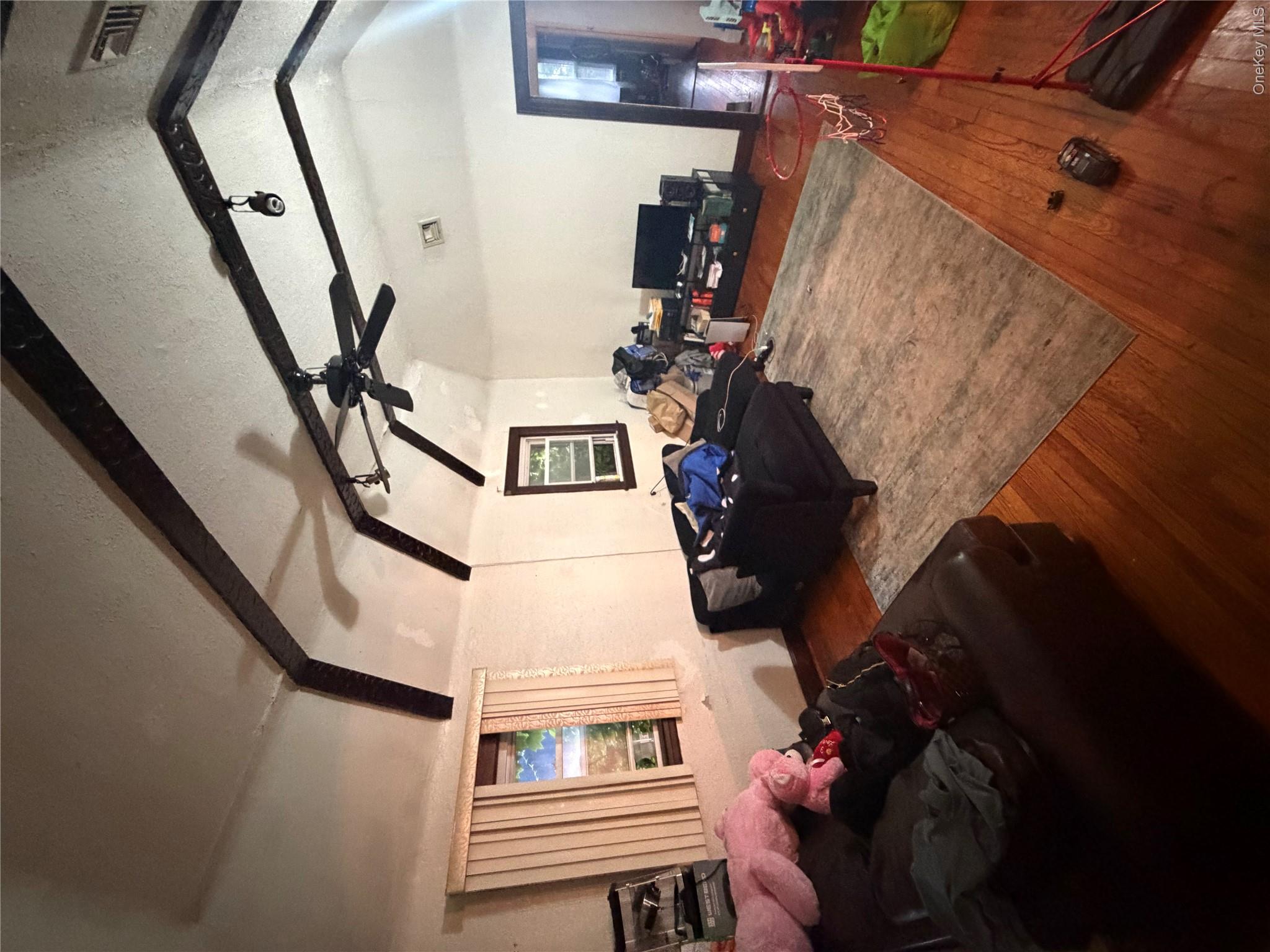 117-11 227th Street Property Photo 4