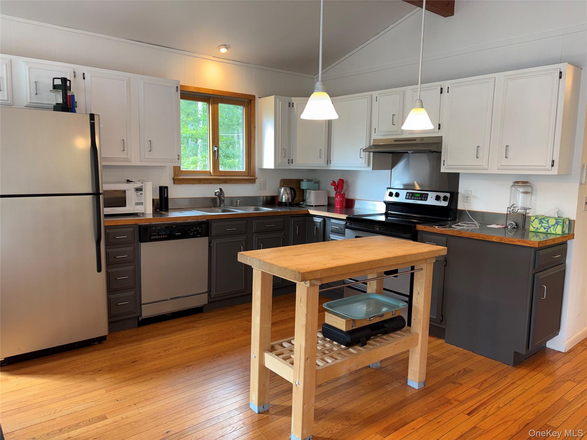 6 Walters Farm Road Property Photo 10