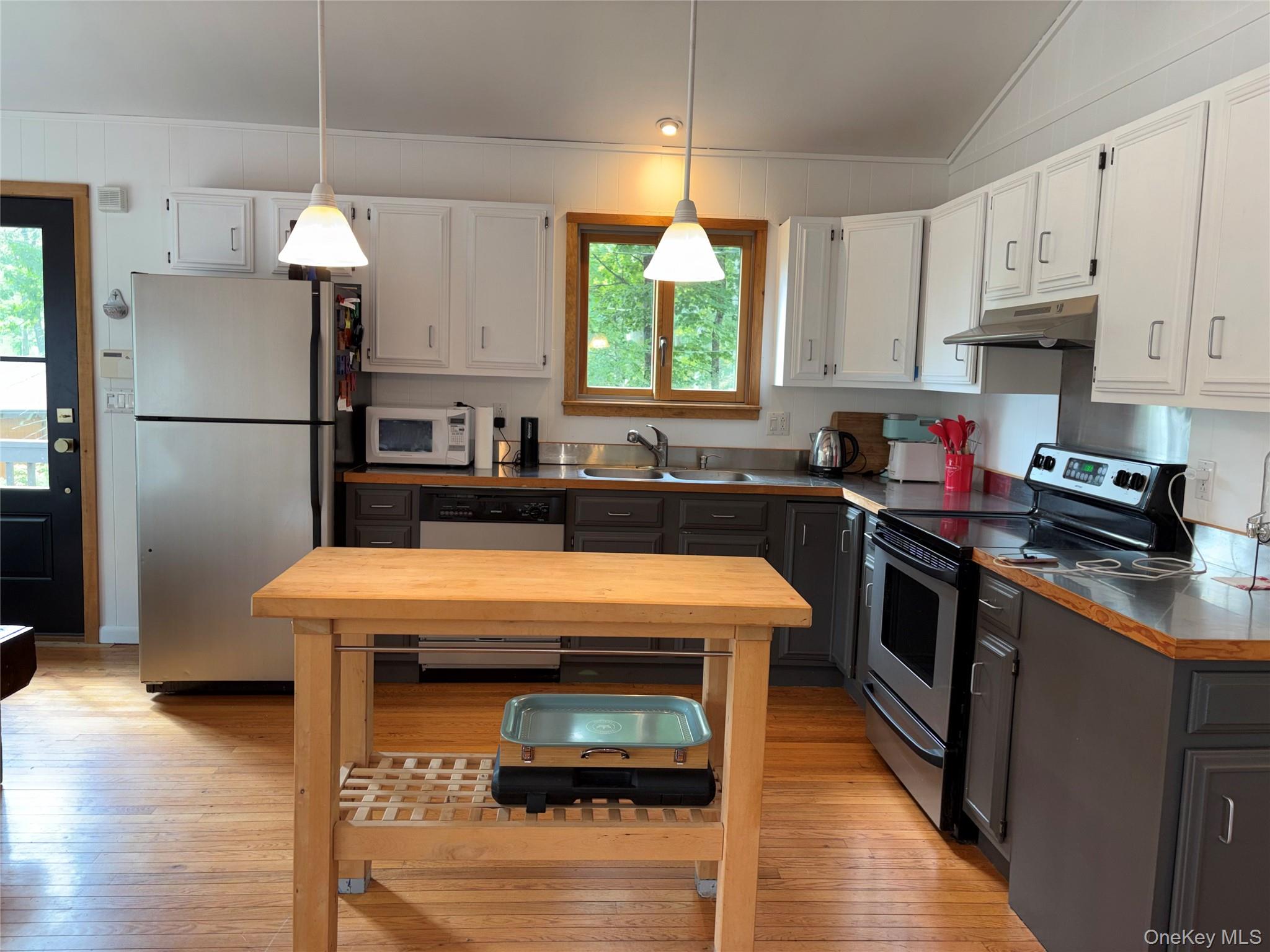 6 Walters Farm Road Property Photo 11